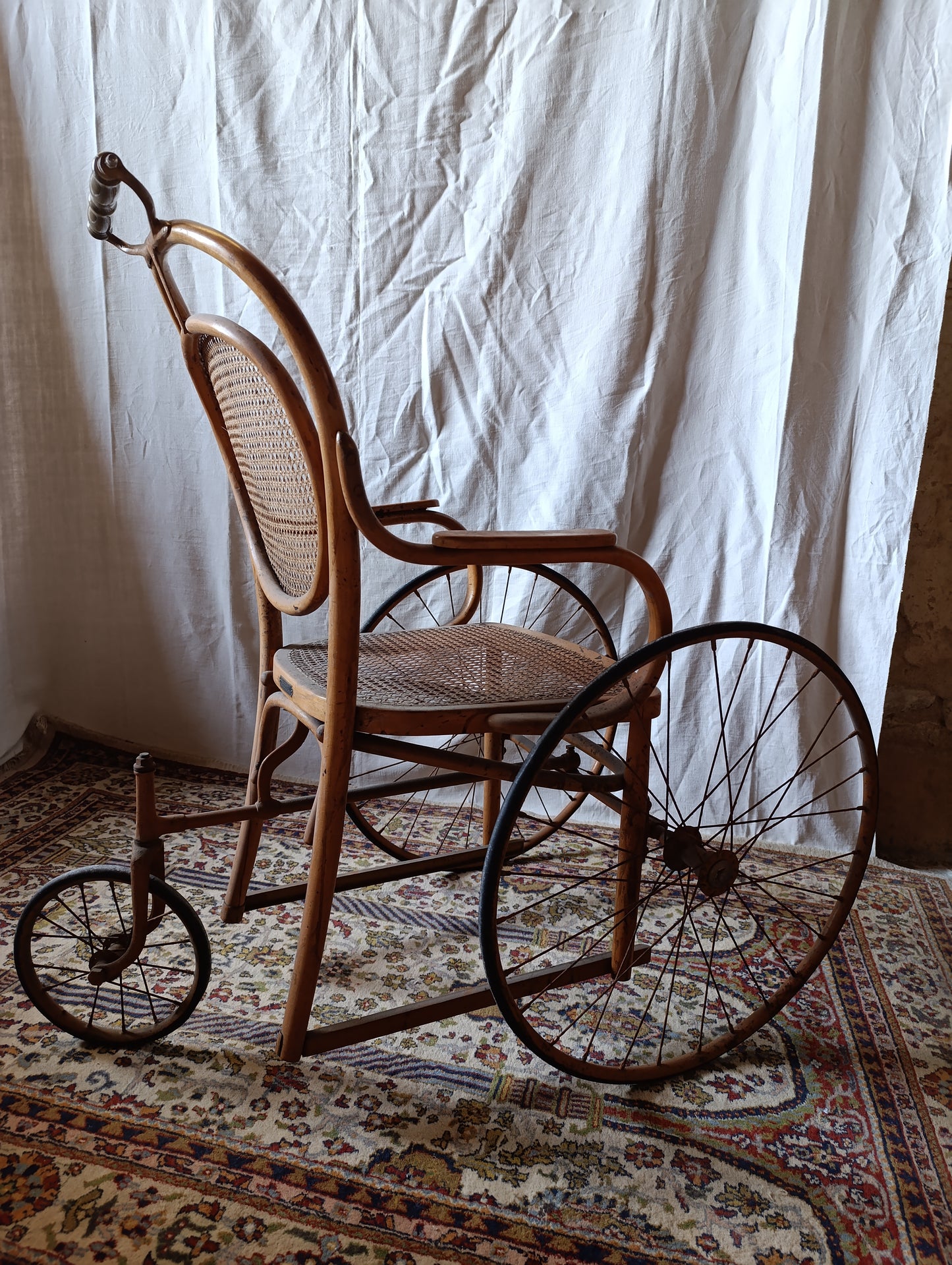 Très belle pièce patinée, unique pour décoration ou collection.