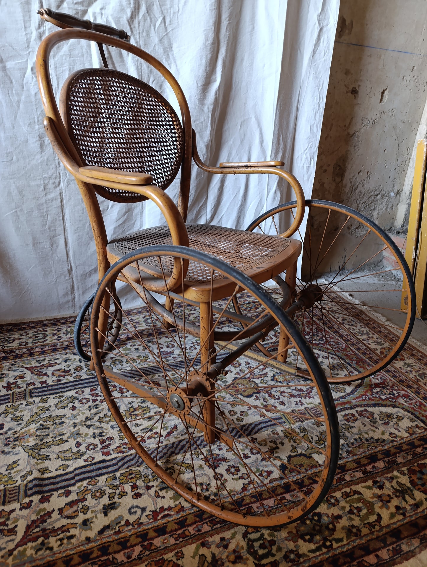 Pièce d’époque, rare sur le marché, idéale collectionneur.