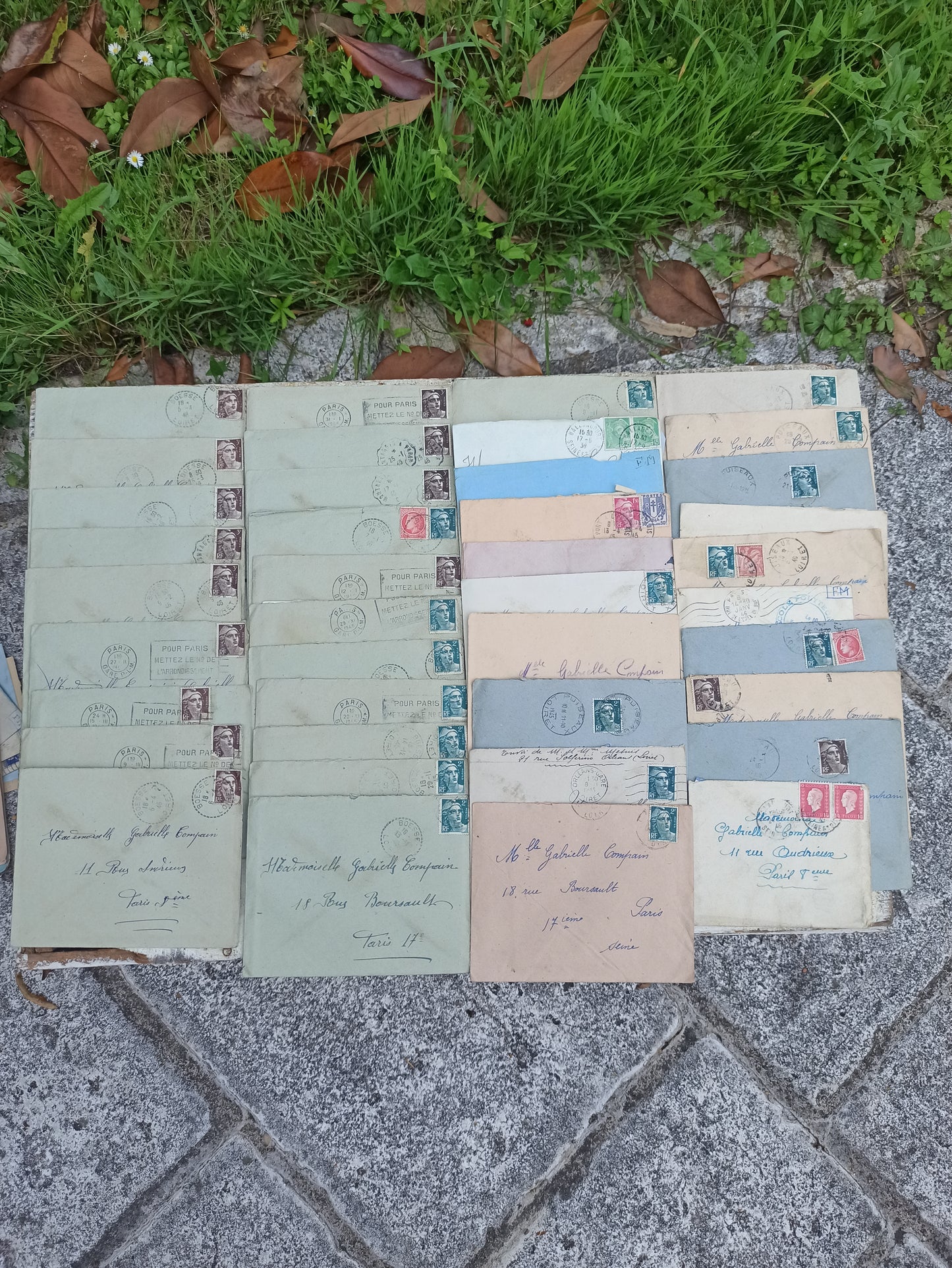 Lot de 155 lettres anciennes – Seconde Guerre mondiale – Histoire postale 1939-1945