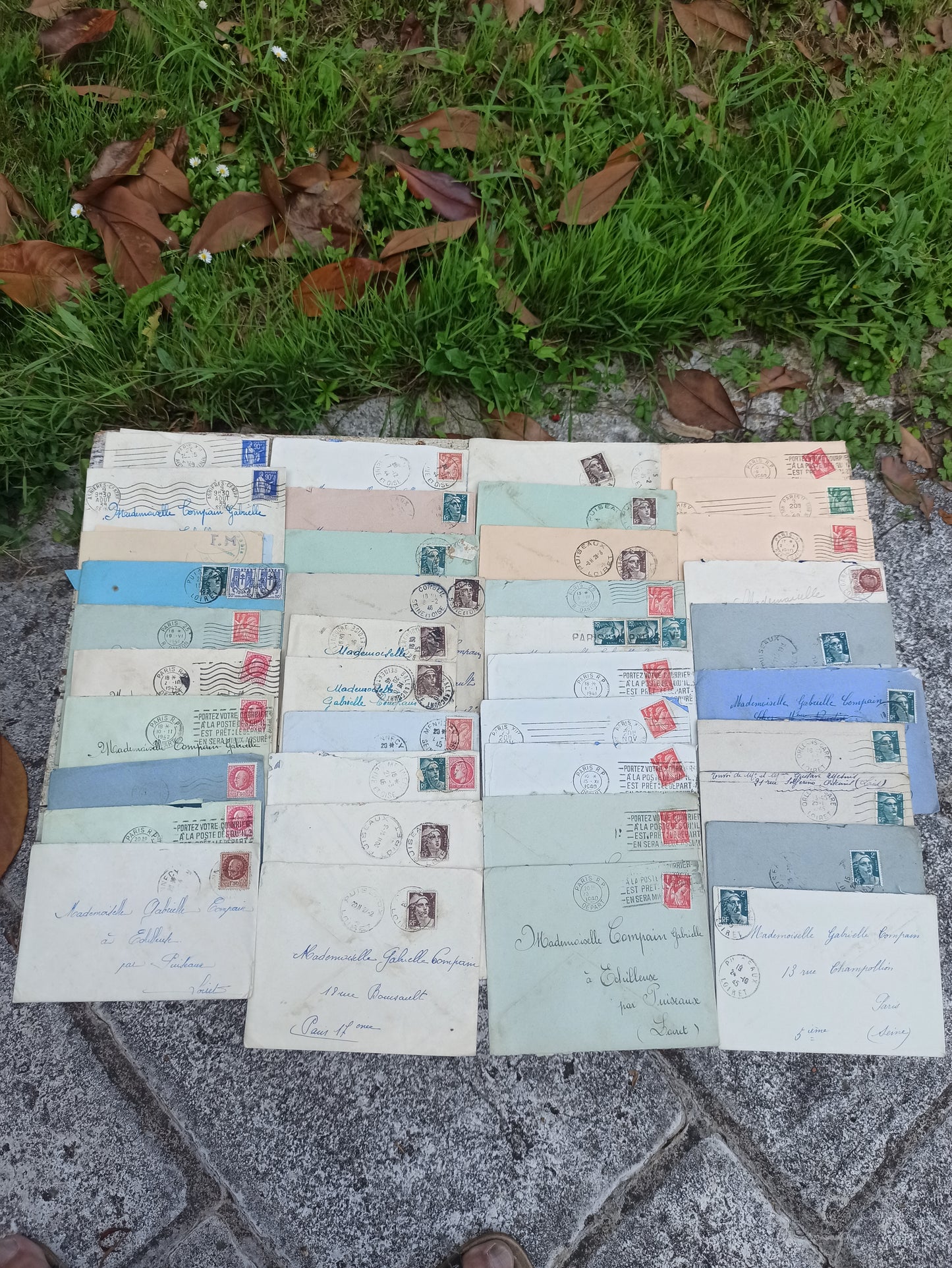Lot de 155 lettres anciennes – Seconde Guerre mondiale – Histoire postale 1939-1945