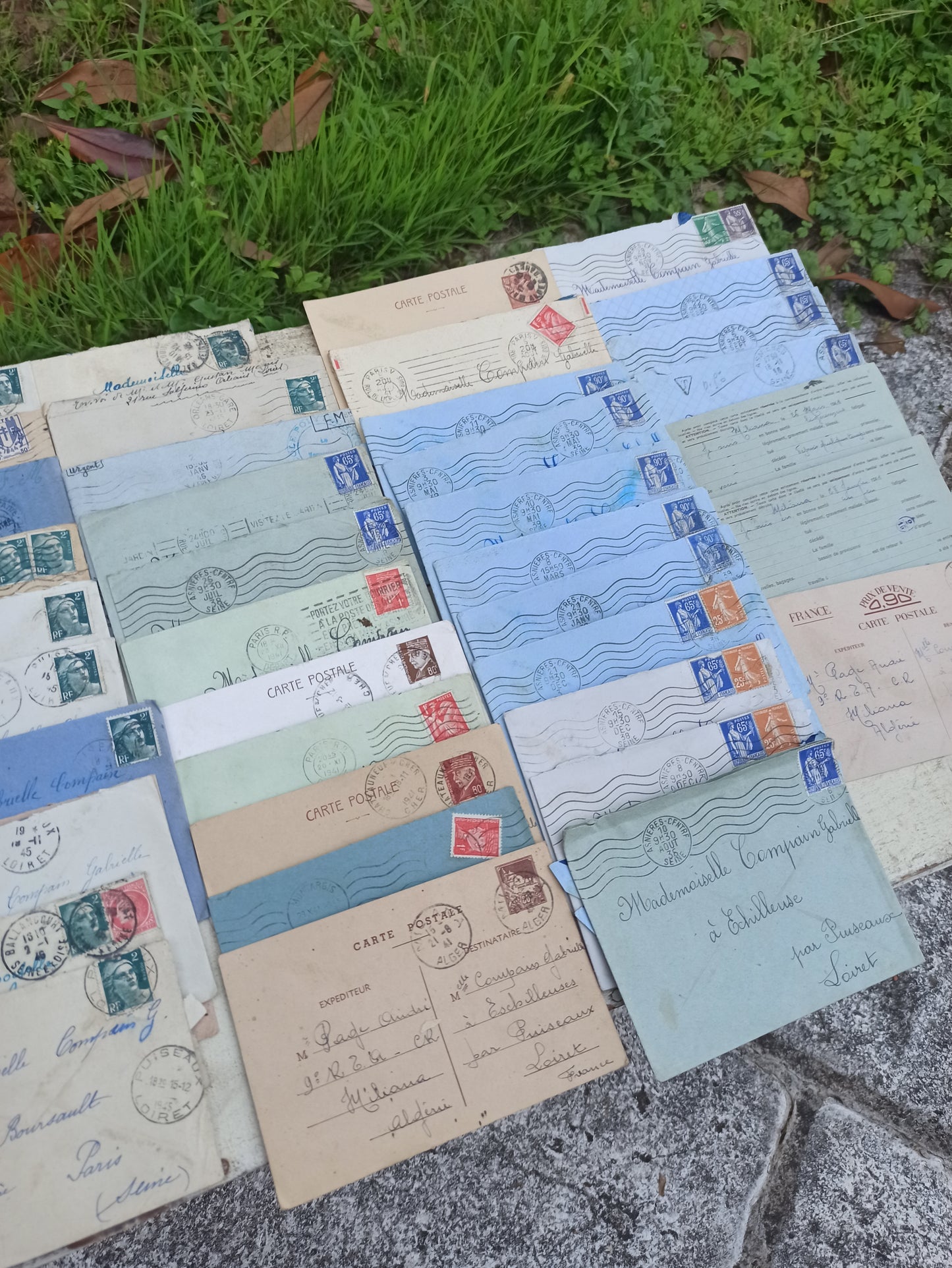 Lot de 155 lettres anciennes – Seconde Guerre mondiale – Histoire postale 1939-1945