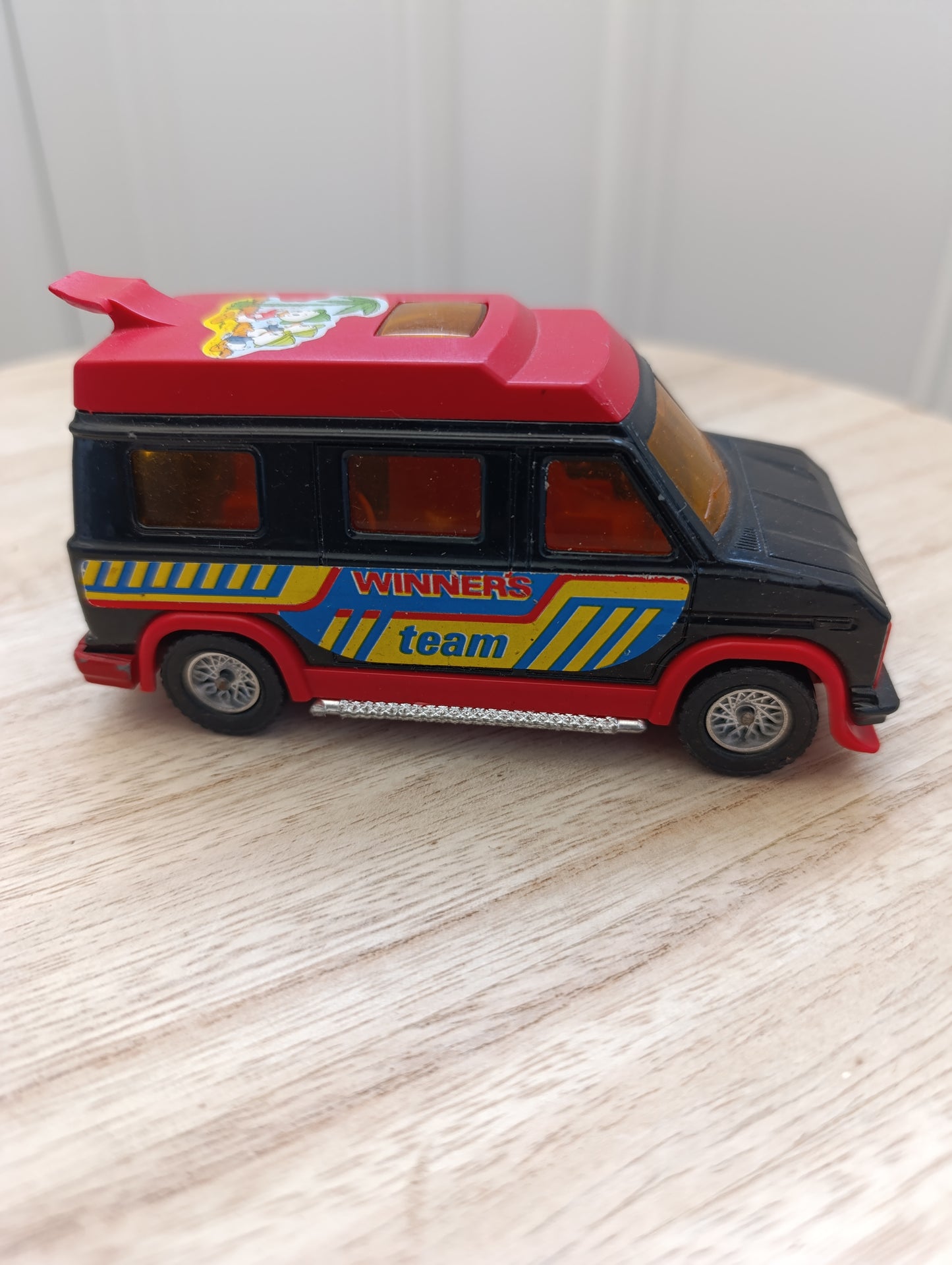 Voiture Majorette vintage 1/35 – Winners Team – Made in France – Métal