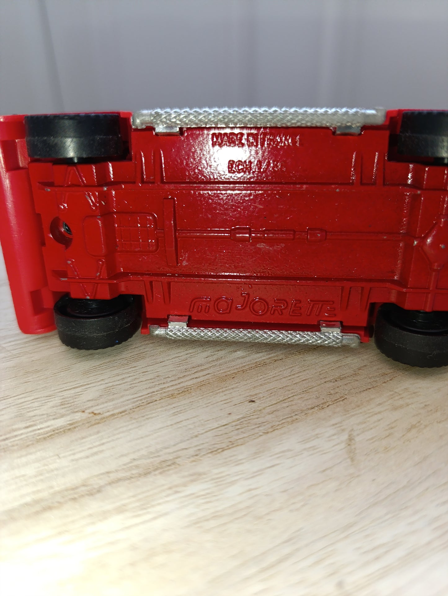 Voiture Majorette vintage 1/35 – Winners Team – Made in France – Métal