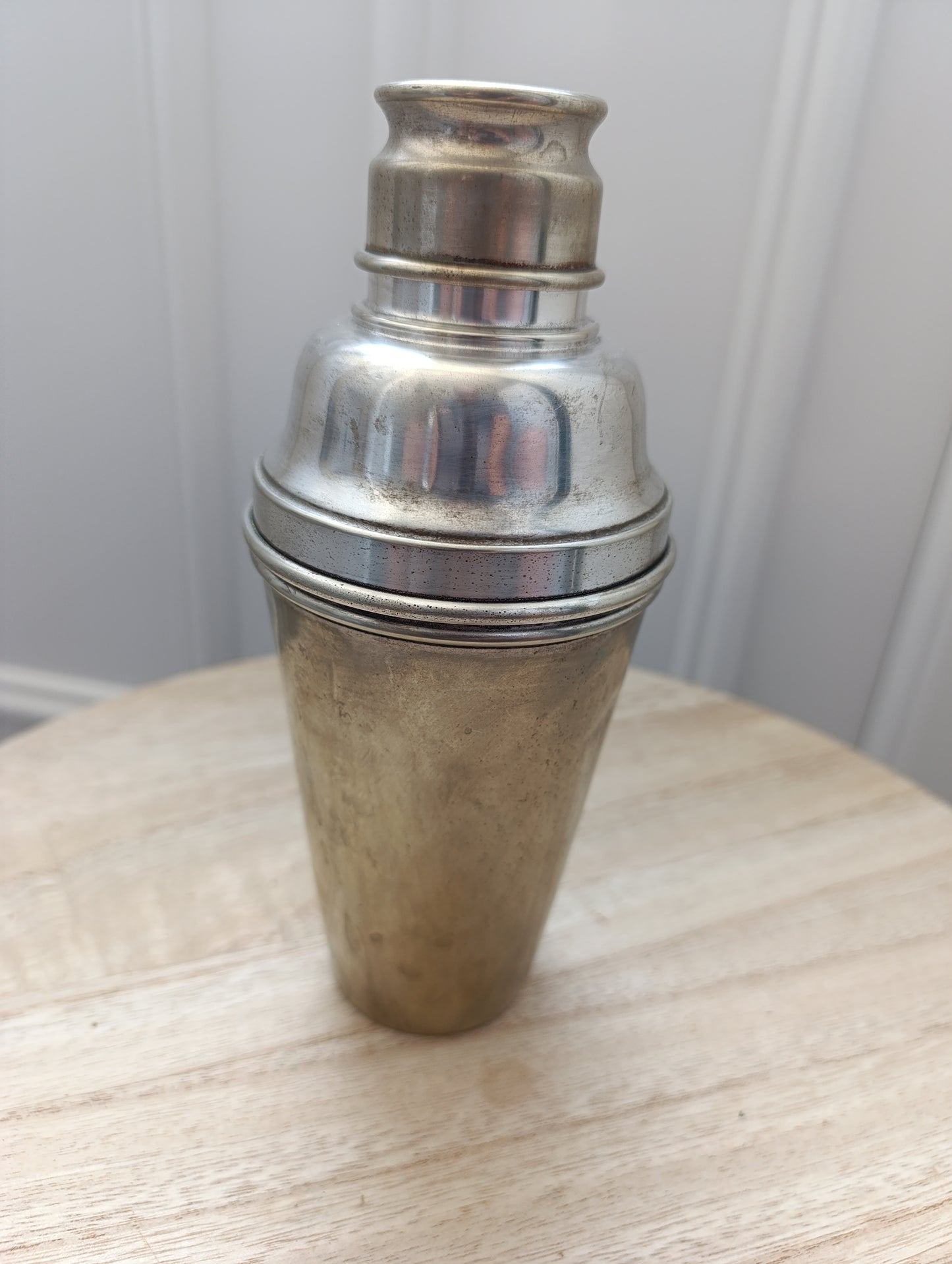 Shaker Vintage Années 50 en Métal Argenté – Made in England (E.P.N.S.)