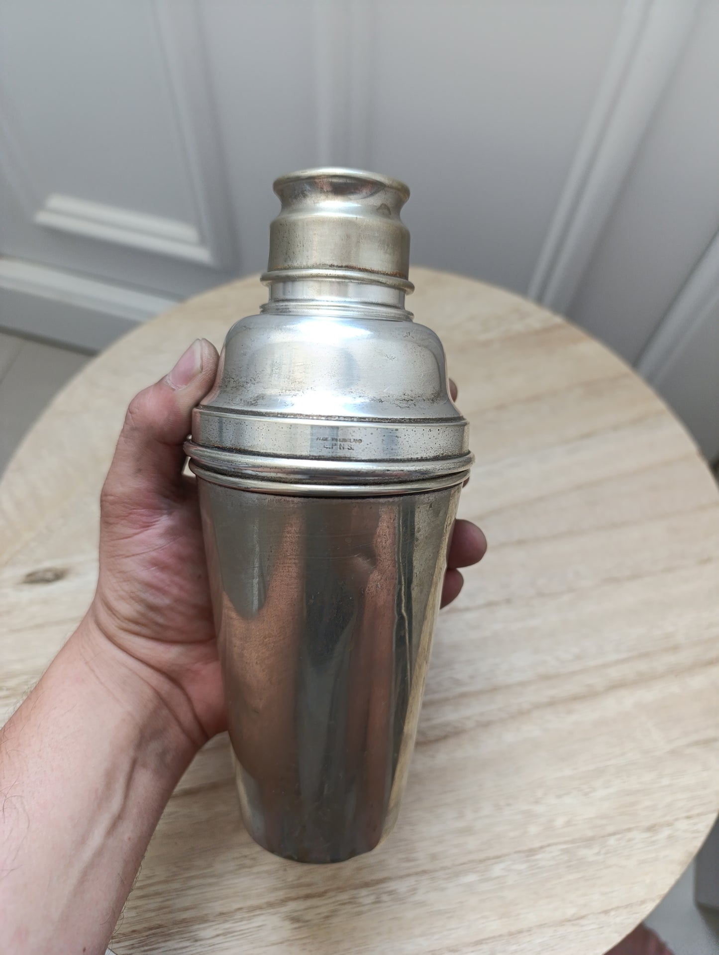 Shaker Vintage Années 50 en Métal Argenté – Made in England (E.P.N.S.)