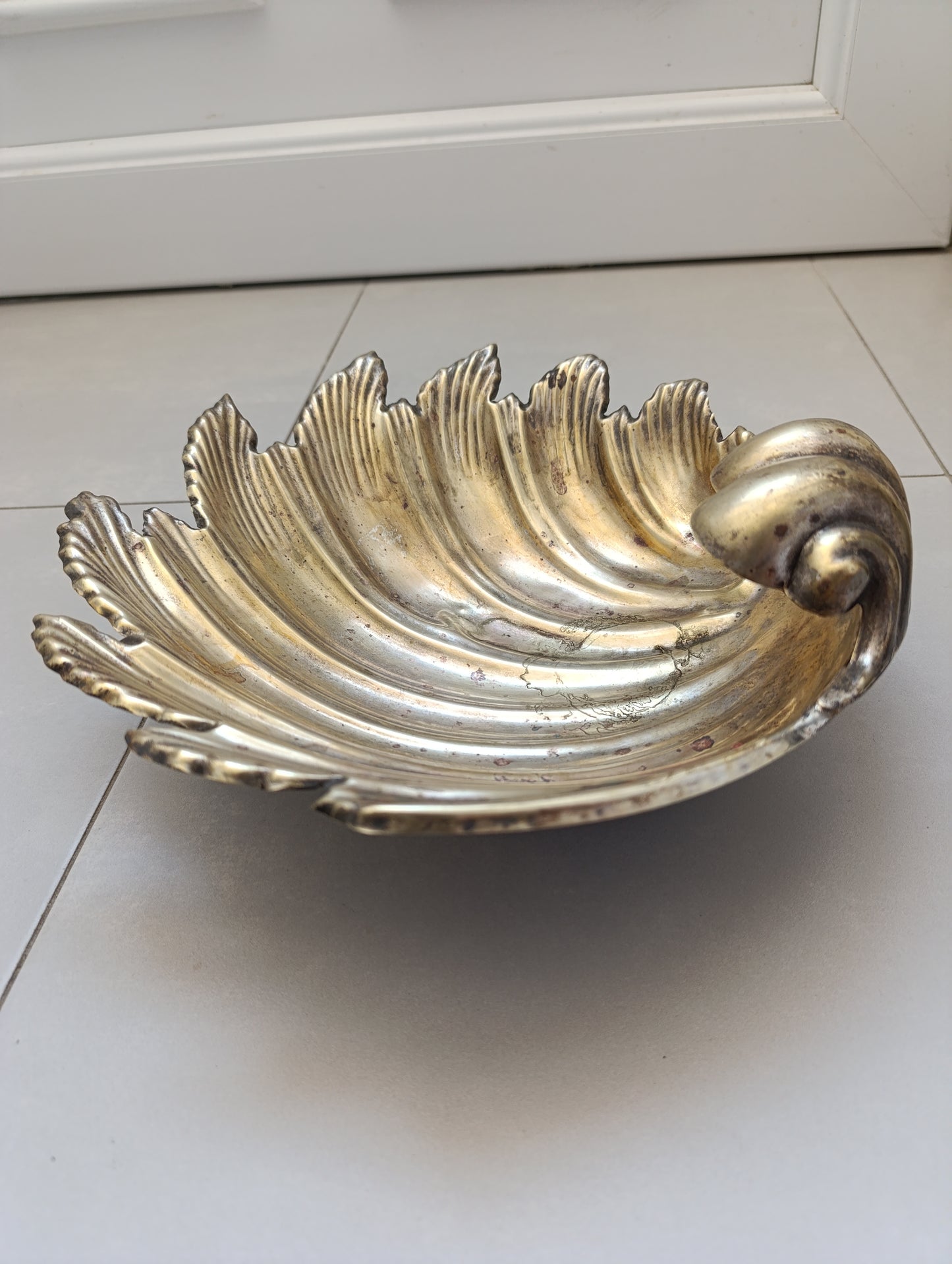 🐚 Coupe coquillage ancienne en métal argenté doré - Style baroque