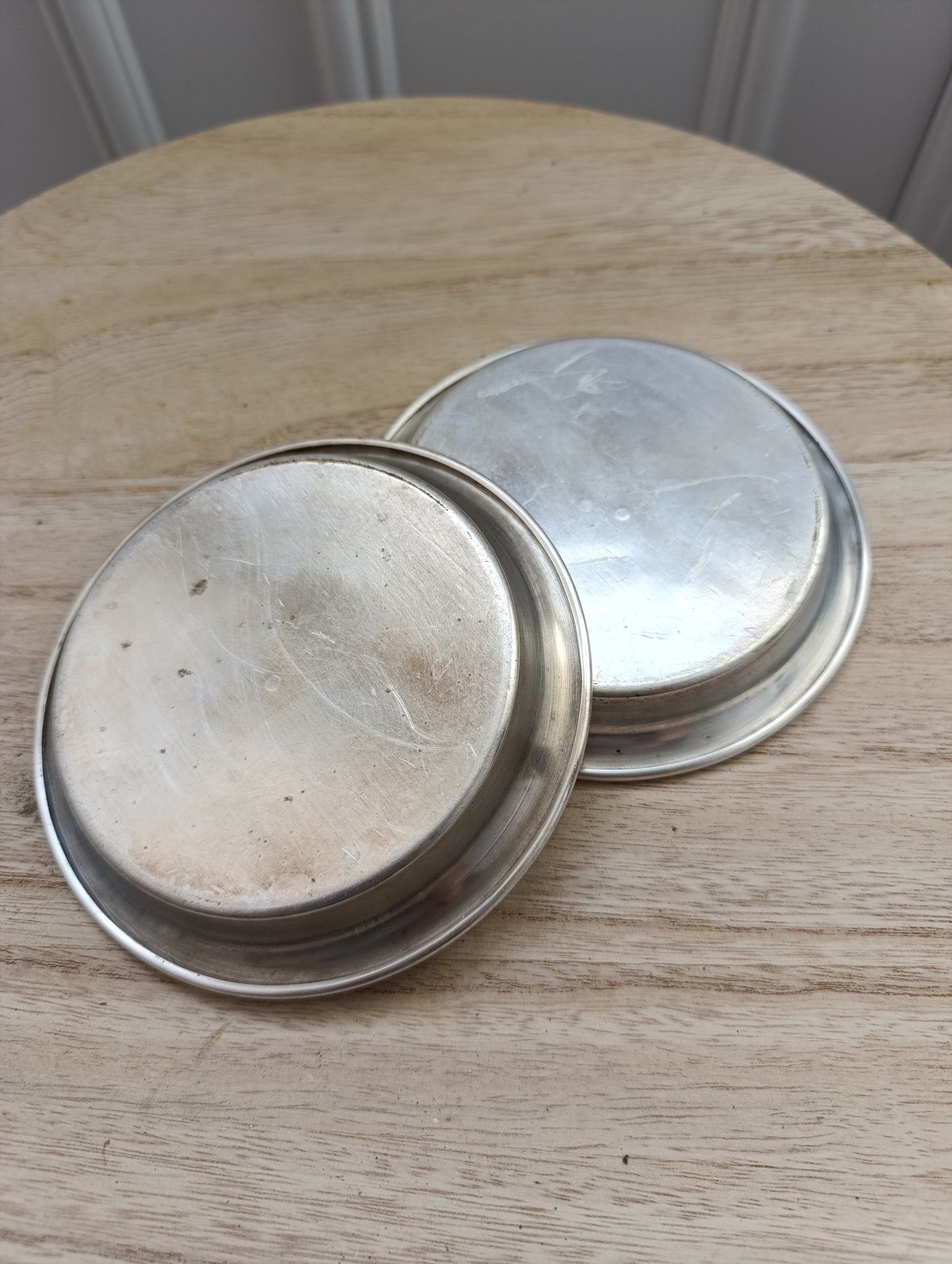 Lot de 2 coupelles anciennes en métal argenté – 13 cm