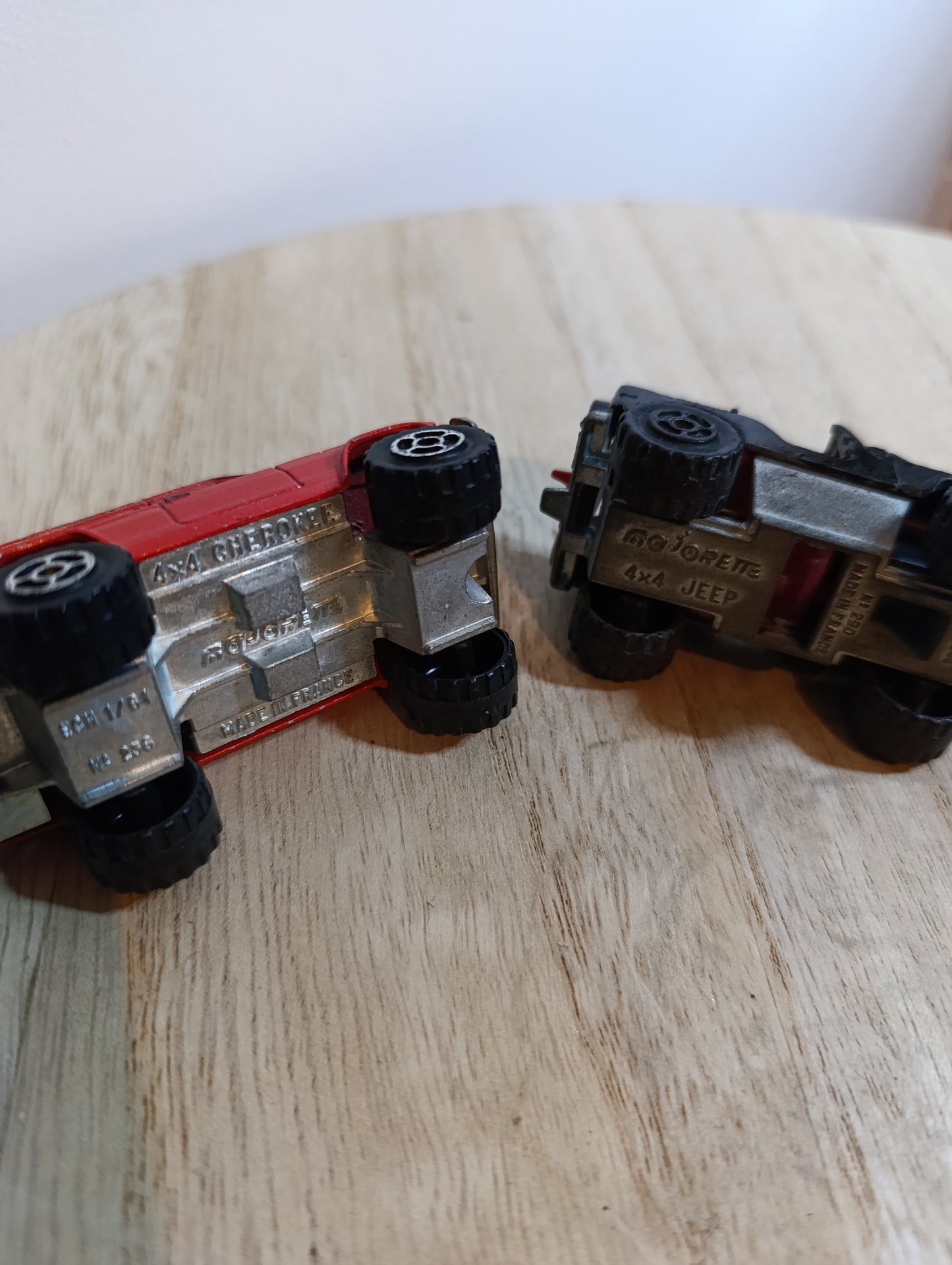 Lot 2 voitures miniatures vintage Gozan Gorette – Jeep majorette; 4x4 Cherokee – Made in France