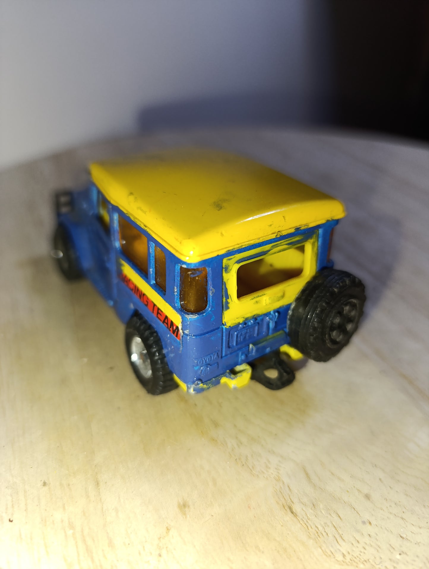🚙 Majorette Toyota Land Cruiser Racing Team – 1/43
