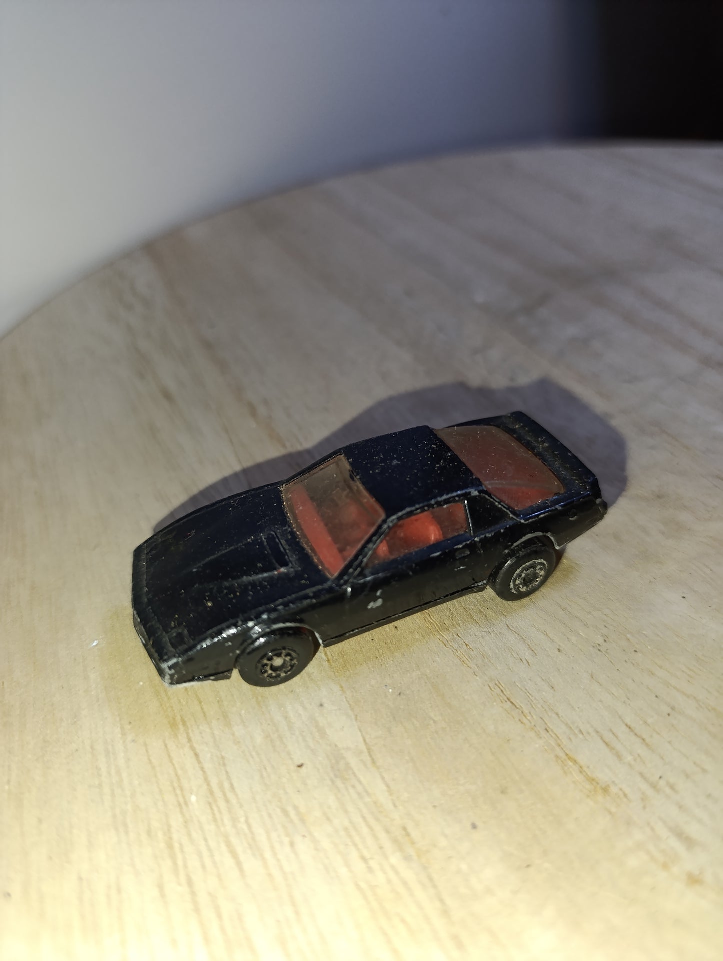 Pontiac Firebird 1982 Matchbox – miniature noire vintage