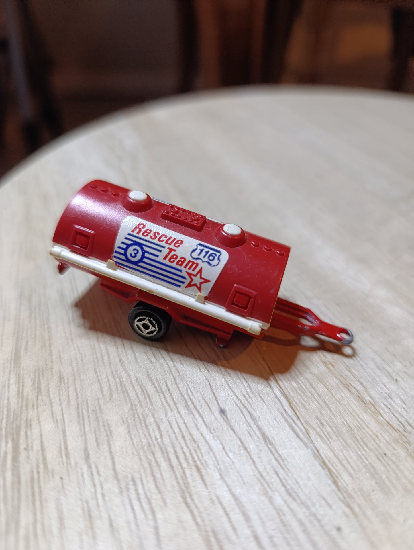 Majorette 21760 Tanker “Rescue Team 116” – miniature citerne pompiers – 5 cm