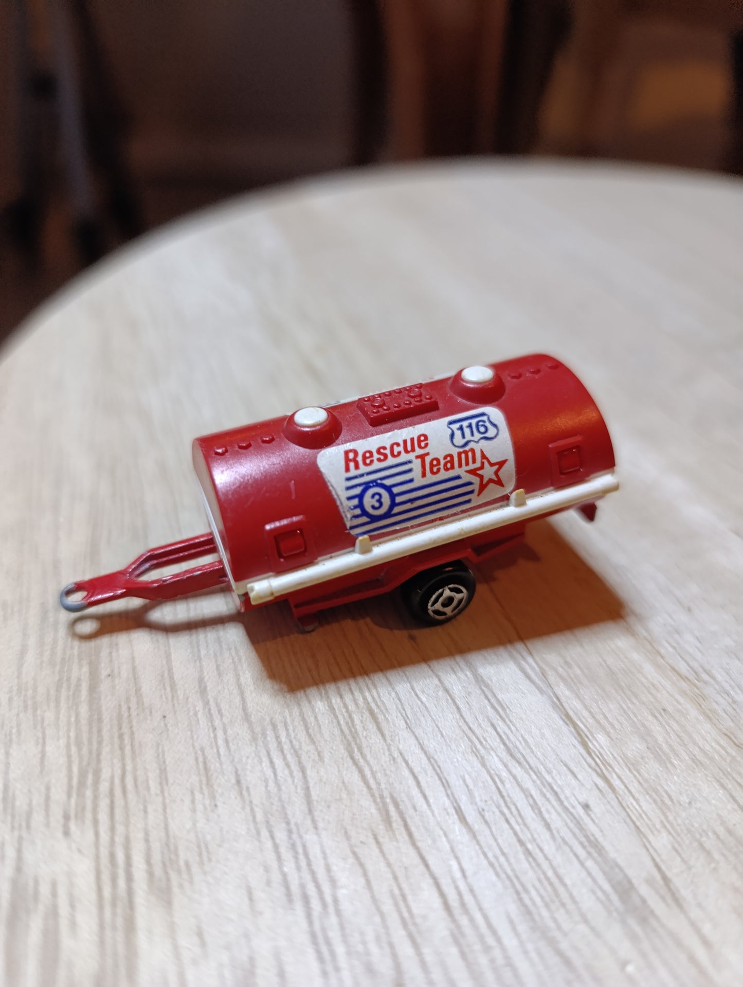 Majorette 21760 Tanker “Rescue Team 116” – miniature citerne pompiers – 5 cm