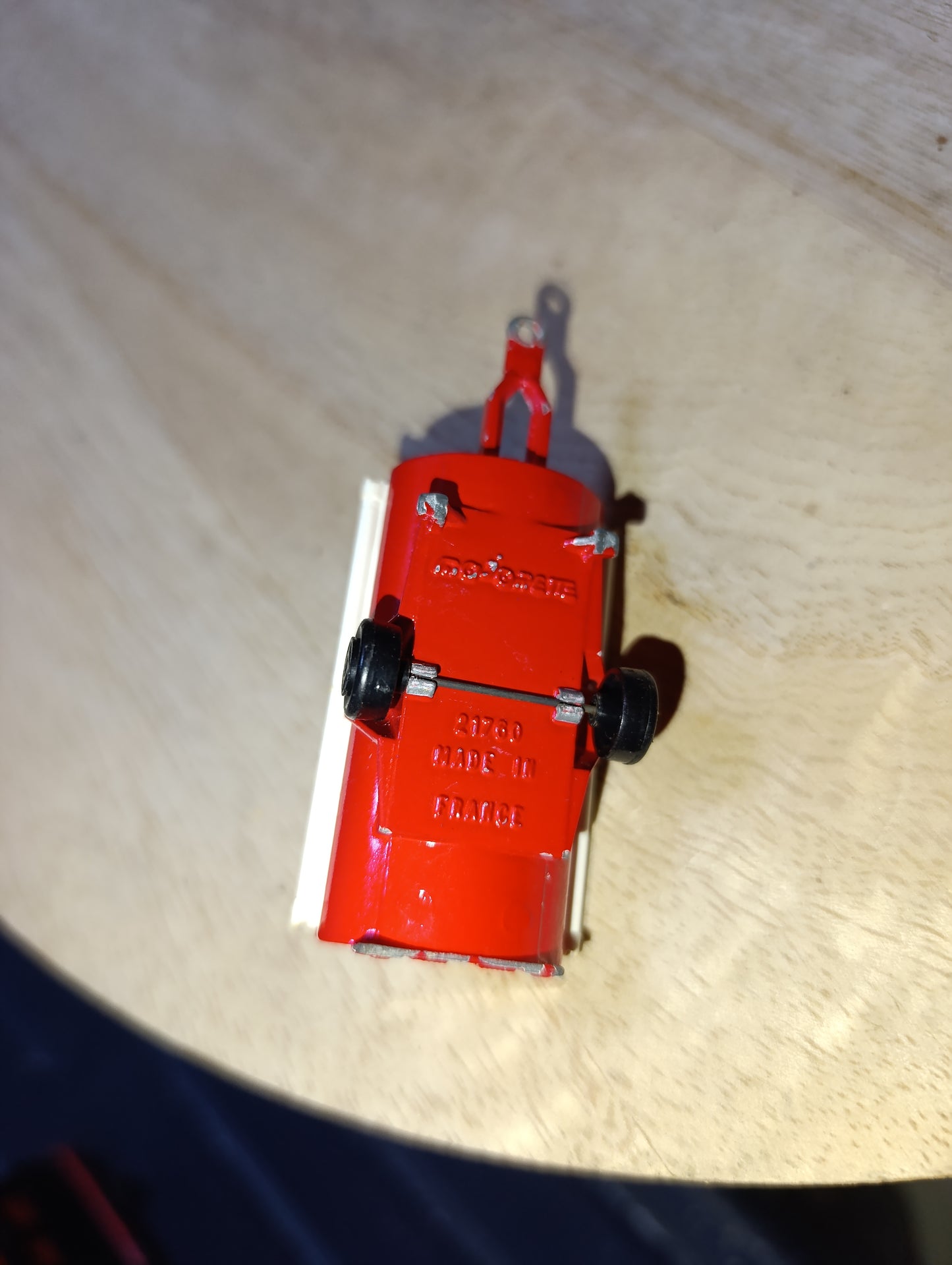 Majorette 21760 Tanker “Rescue Team 116” – miniature citerne pompiers – 5 cm