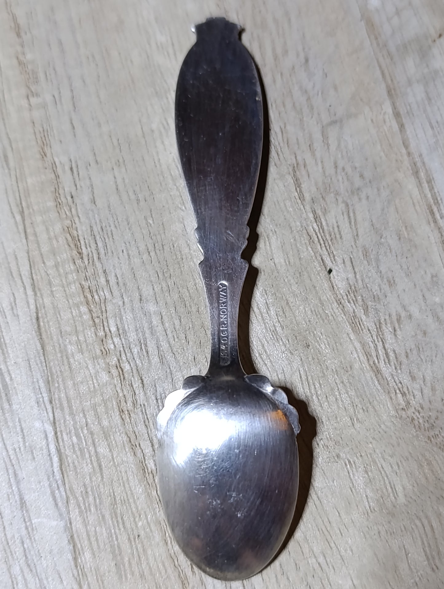 Cuillère souvenir Norvège – plaqué argent, 60 g, 12 cm