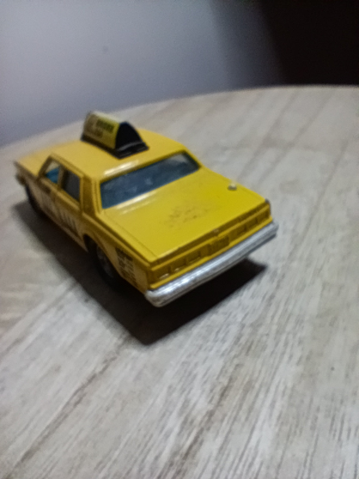 Majorette Chevrolet Impala “Taxi” – échelle 1/41 – vintage
