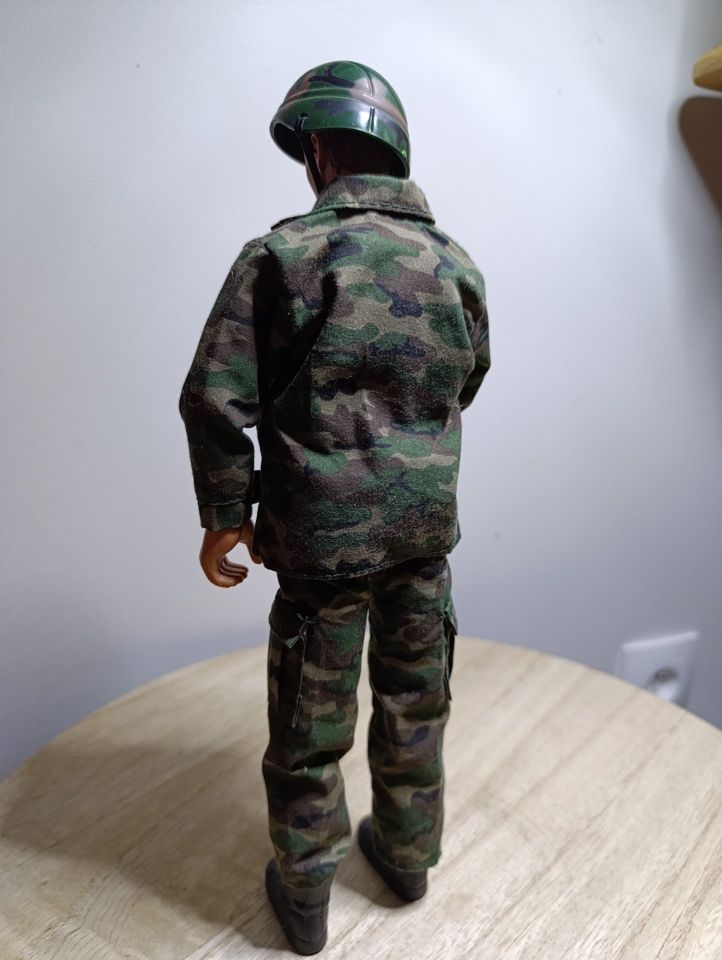 Grande figurine articulée