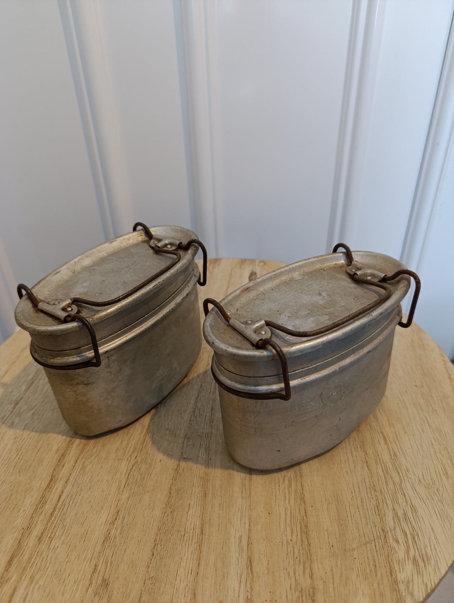 Gamelle militaire ancienne en aluminium x2