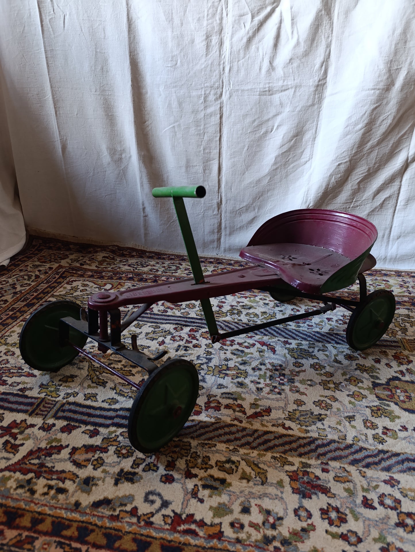 Tricycle ancien “Libellule” – jouet vintage en métal