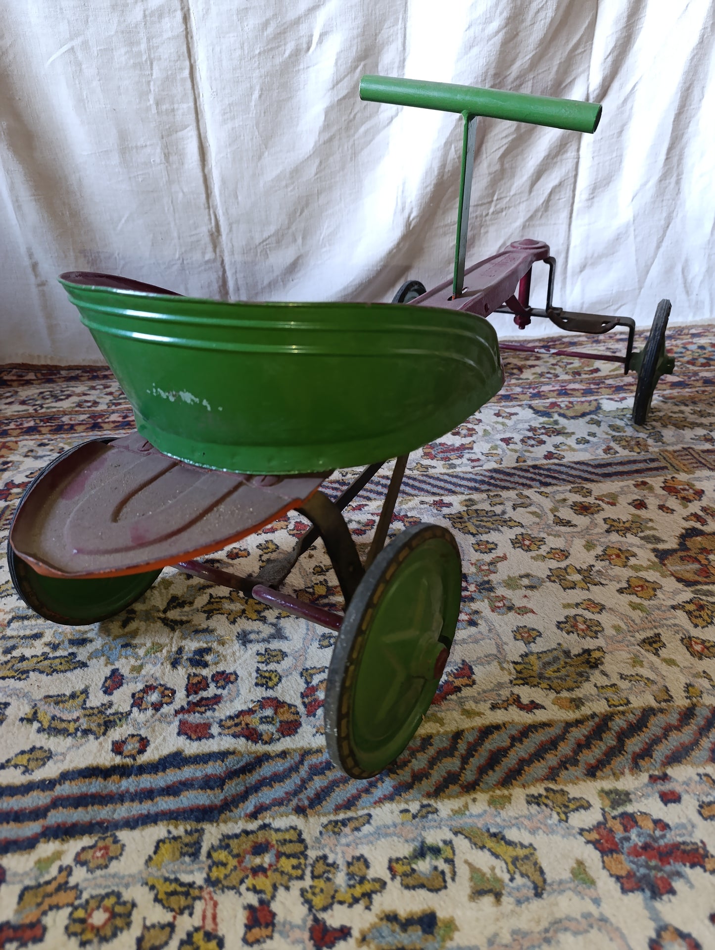 Tricycle ancien “Libellule” – jouet vintage en métal