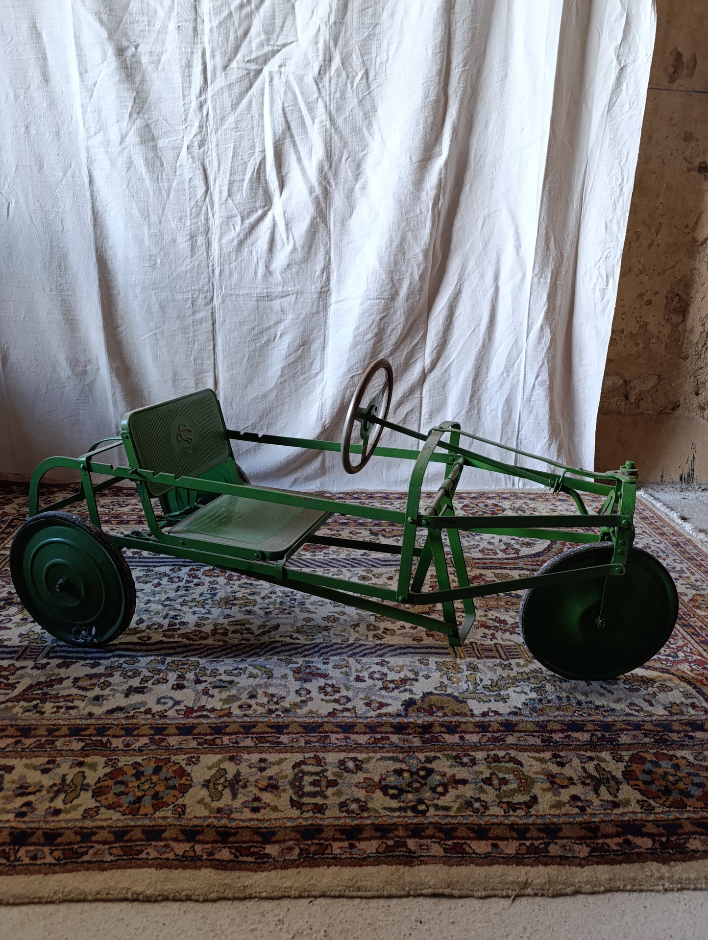Voiture à pédales ancienne SIP – jouet métal vert années 50