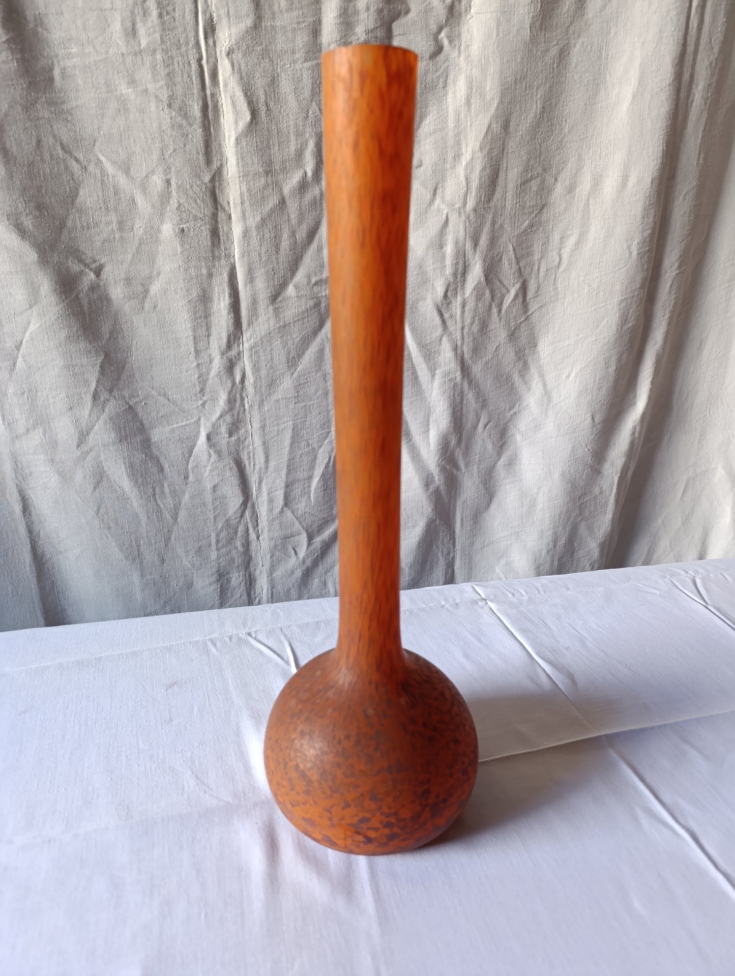 Soliflore ancien signé Delatte – verre Art Déco (48 cm)