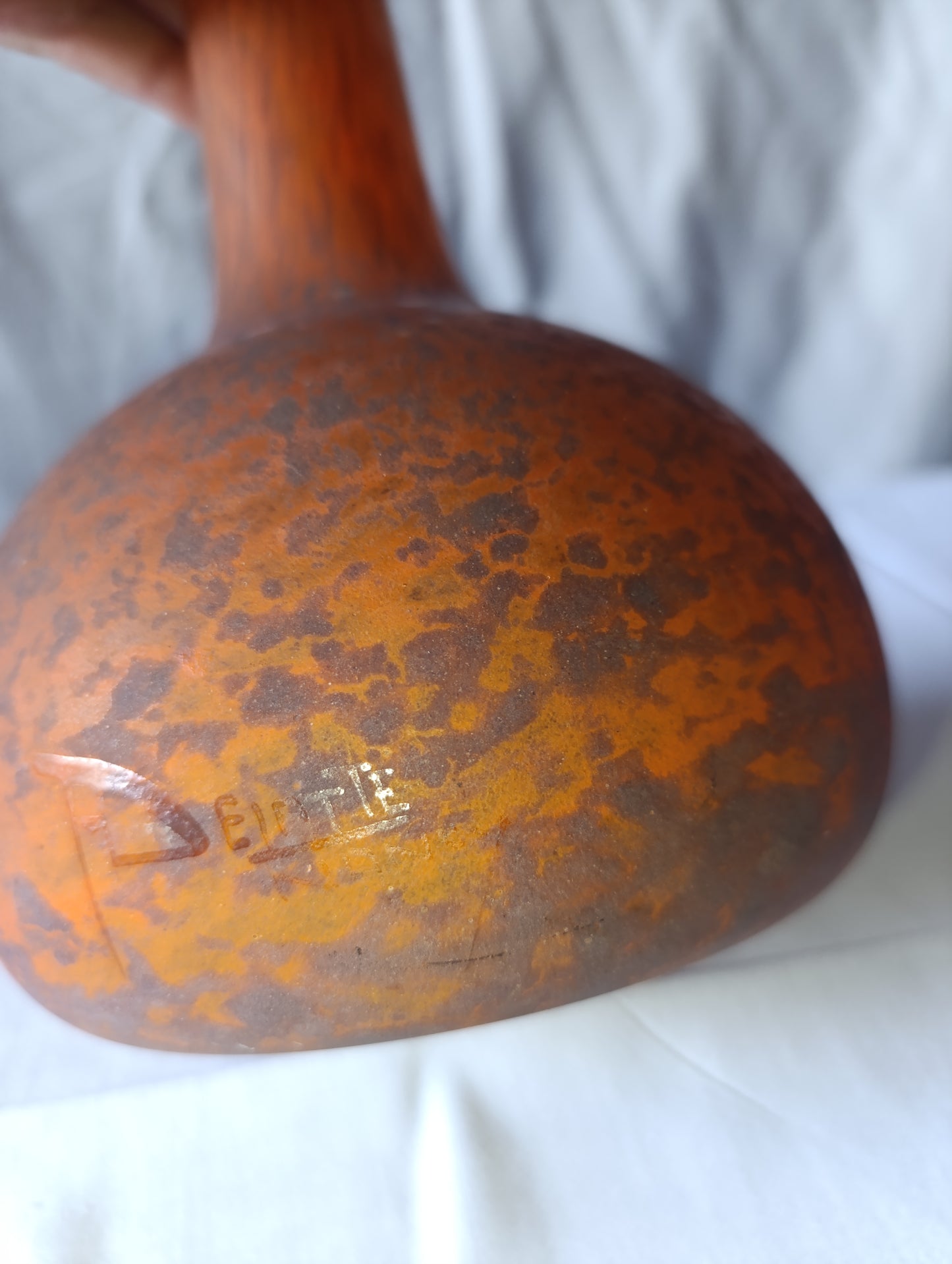 Soliflore ancien signé Delatte – verre Art Déco (48 cm)