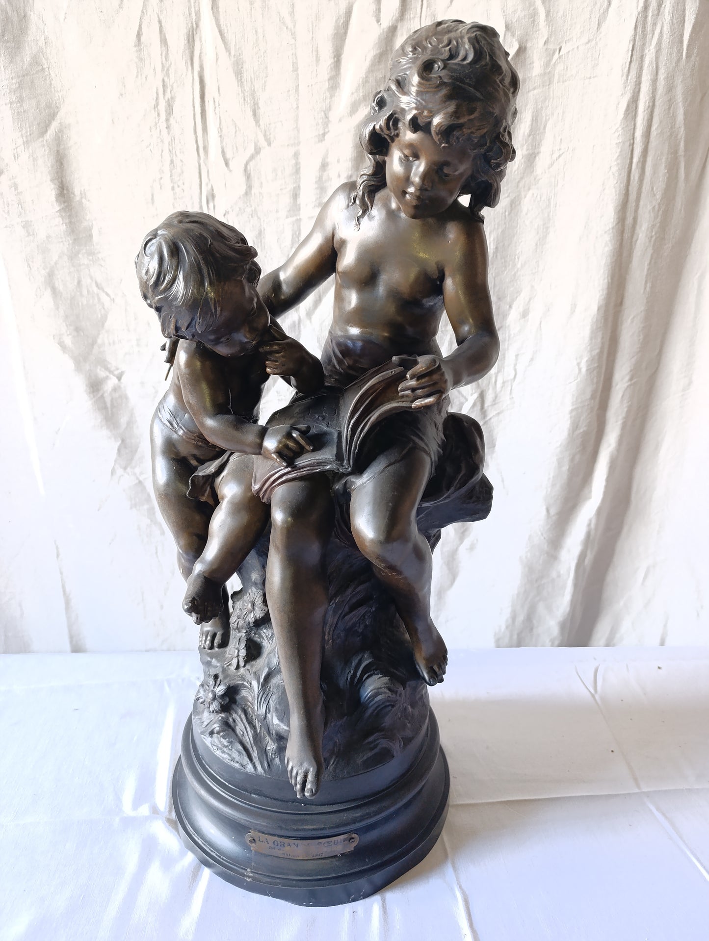 Grande statue en régule signée Moreau – XIXe/XXe (70 cm)