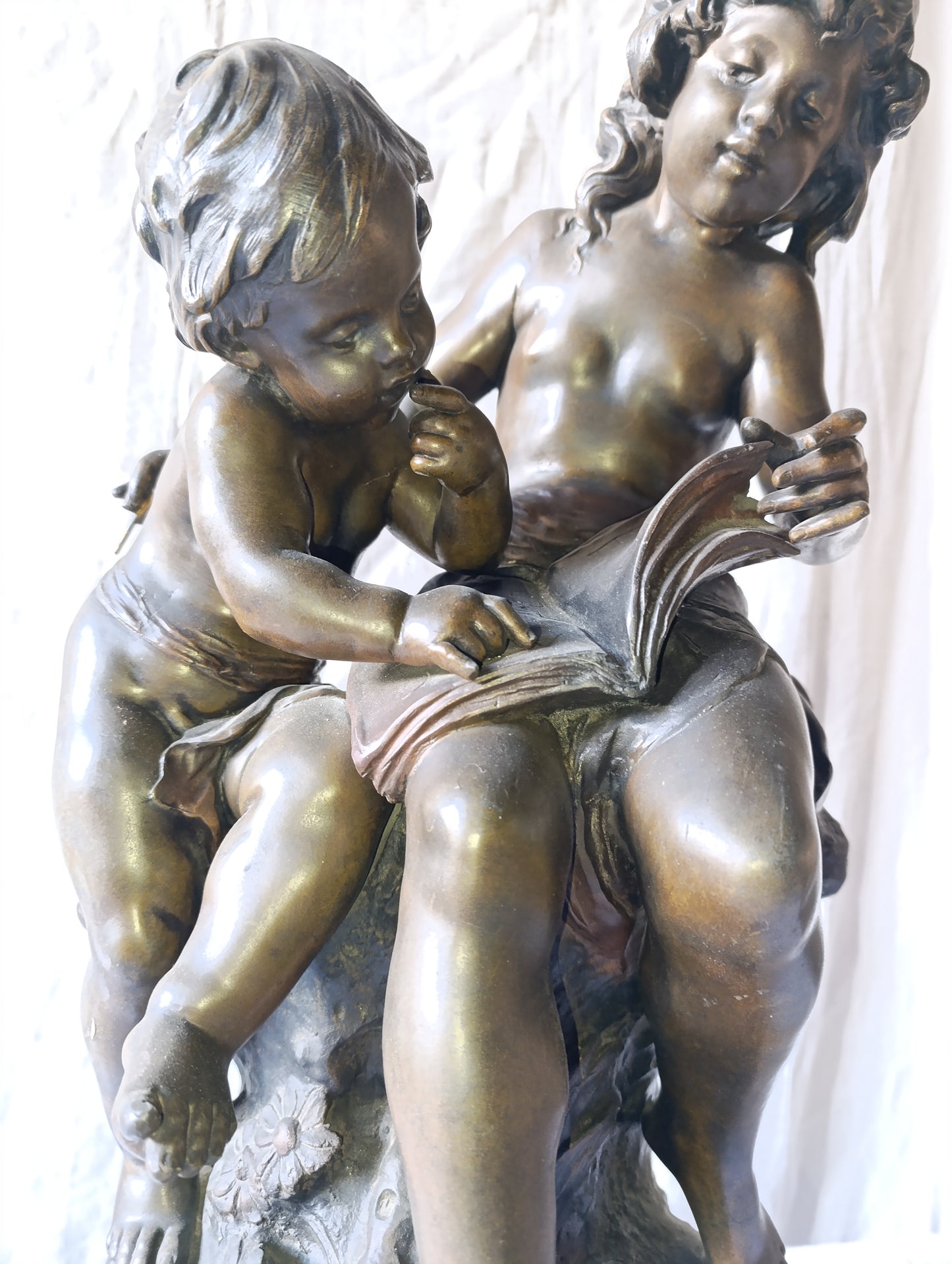 Grande statue en régule signée Moreau – XIXe/XXe (70 cm)