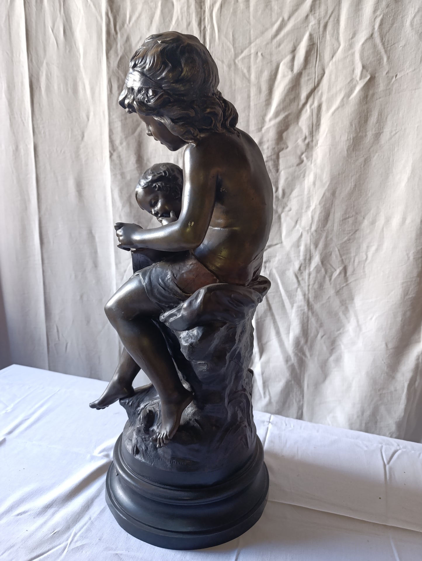Grande statue en régule signée Moreau – XIXe/XXe (70 cm)