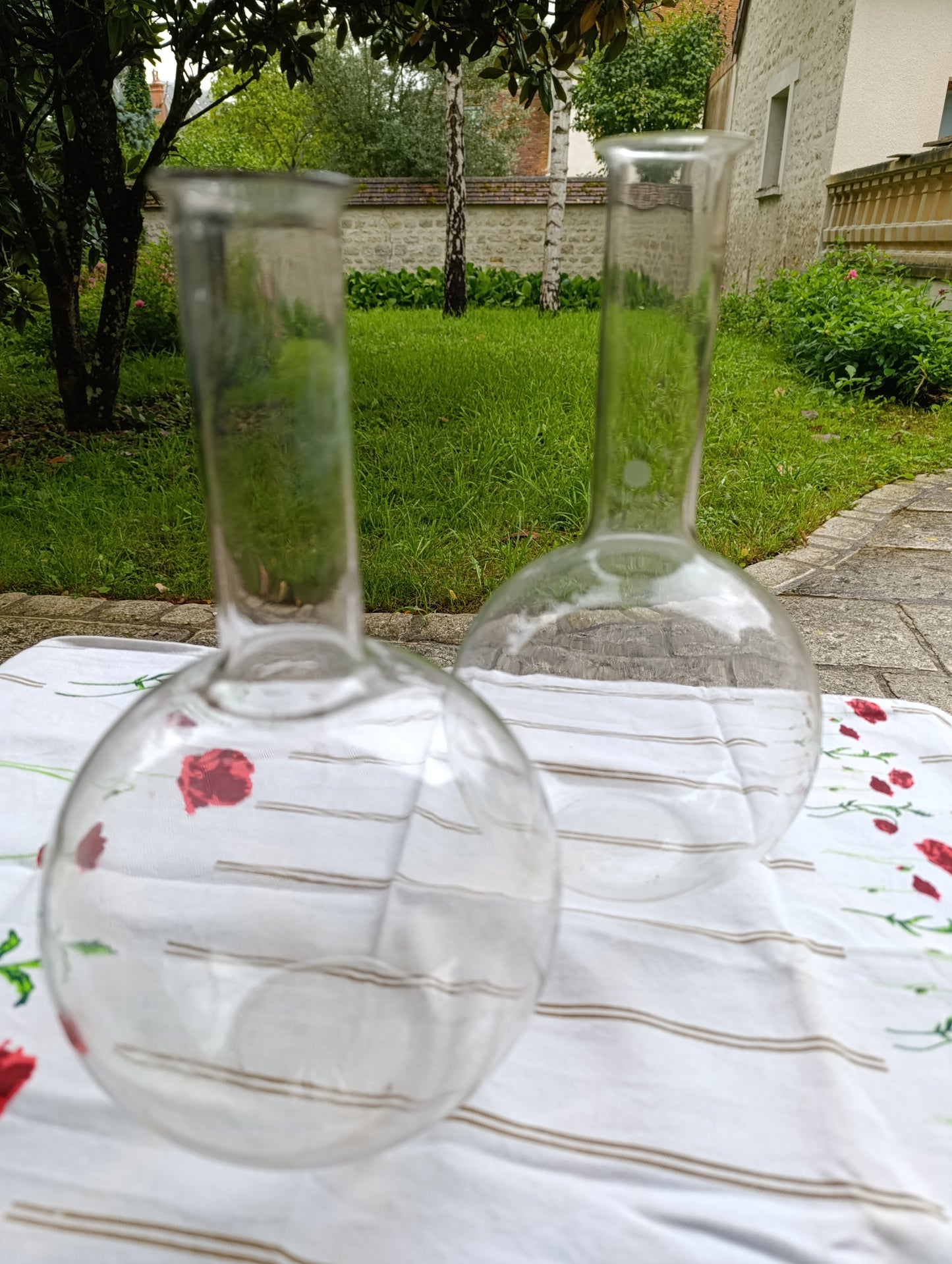 Lot de 2 flacons ronds PYREX 2 L – verre borosilicate, H 30 cm