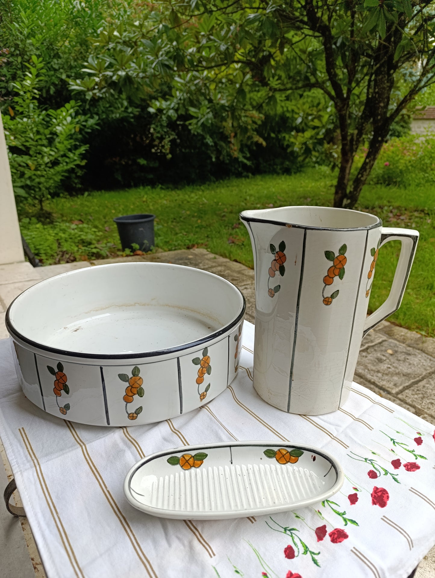 Set de toilette Moulin des Loups Orchies – broc, cuvette & porte-savon, décor fleuri
