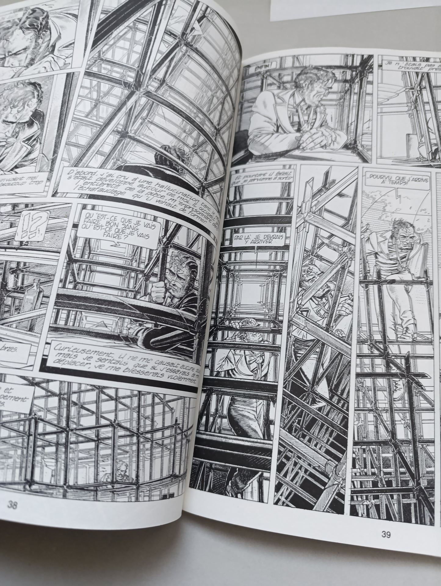 Les Cités obscures – La Fièvre d’Urbicande (Casterman, Les romans « À Suivre »)
