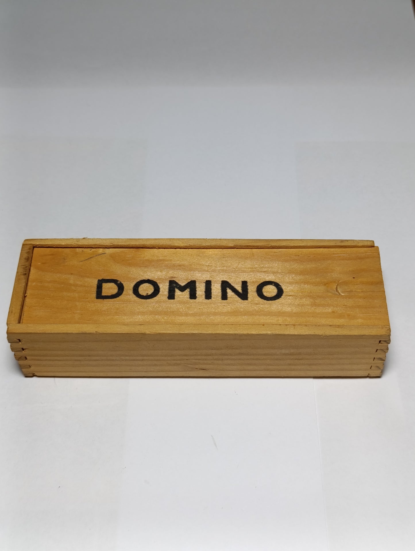 Jeu de dominos complet avec coffret en bois