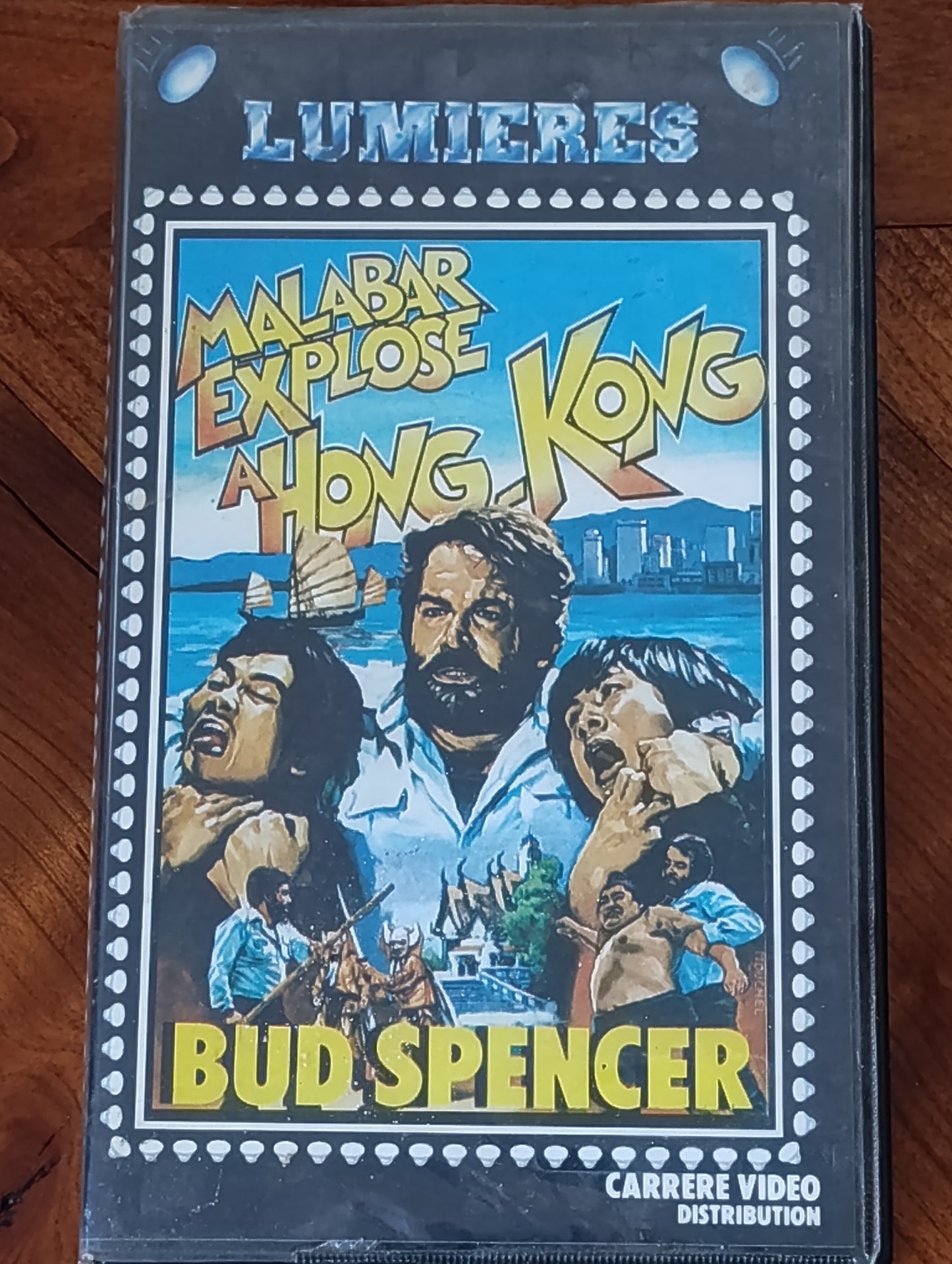 Malabar explose à Hong Kong – VHS avec Bud Spencer.