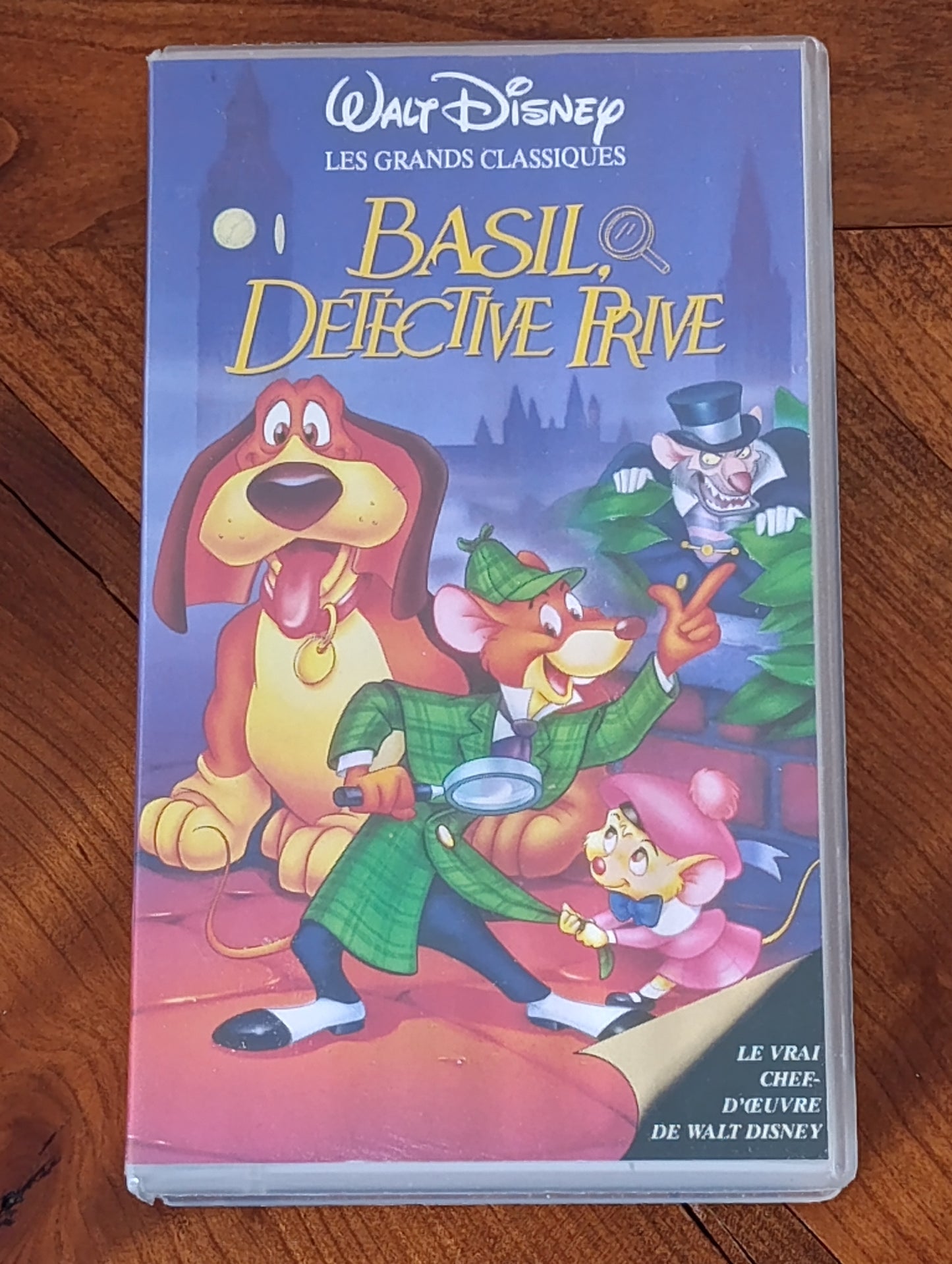 Basil, Détective Privé