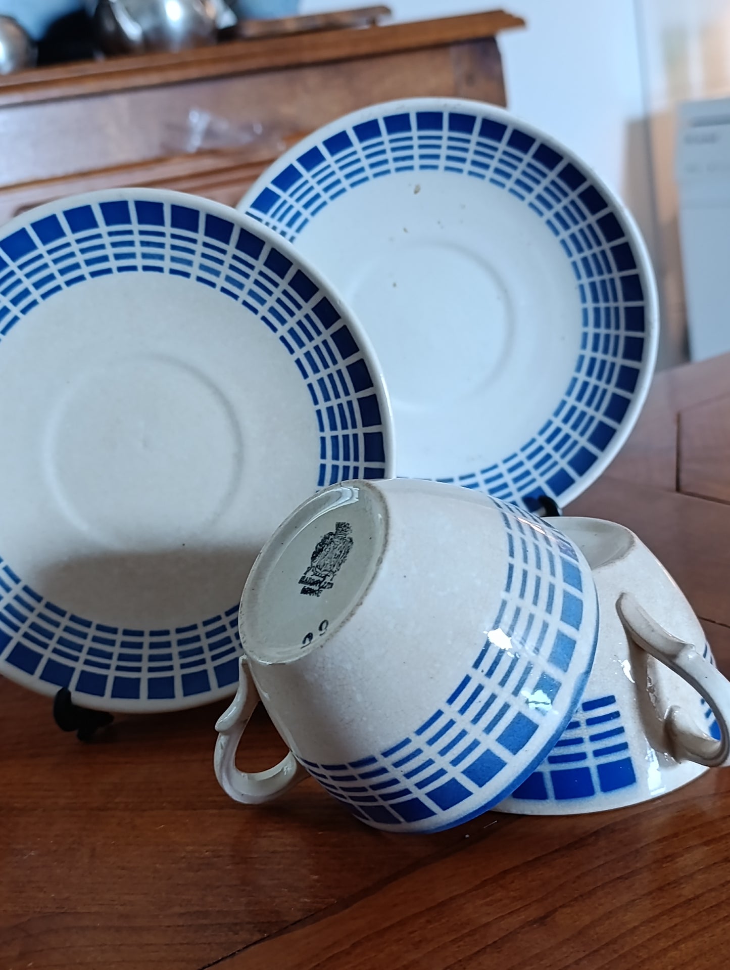 Service à café vintage Badonviller bleu géométrique – 2 tasses et sous-tasses rétro