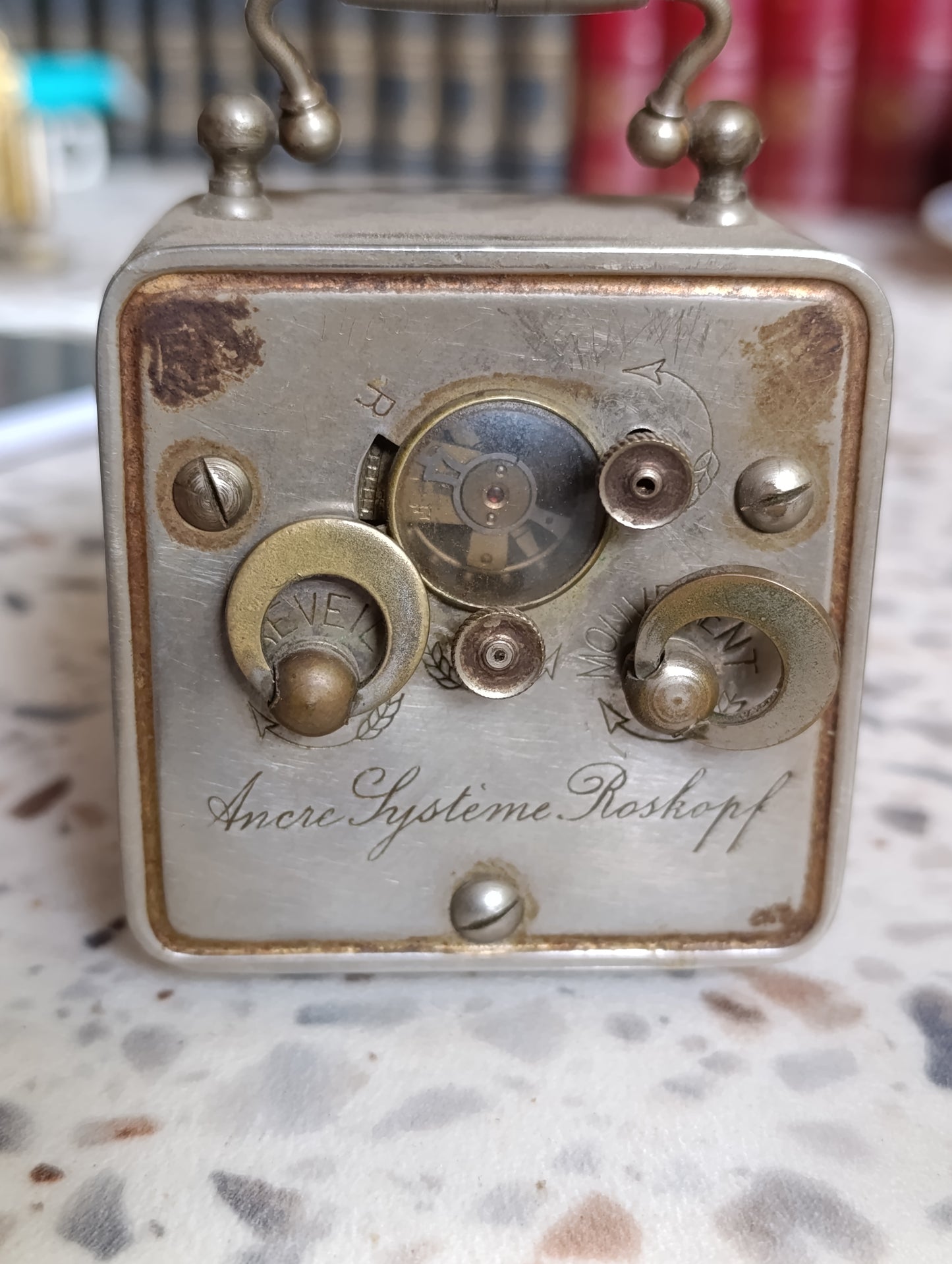 Réveil ancien de voyage Ancre Système Roskopf pour pièces horlogerie