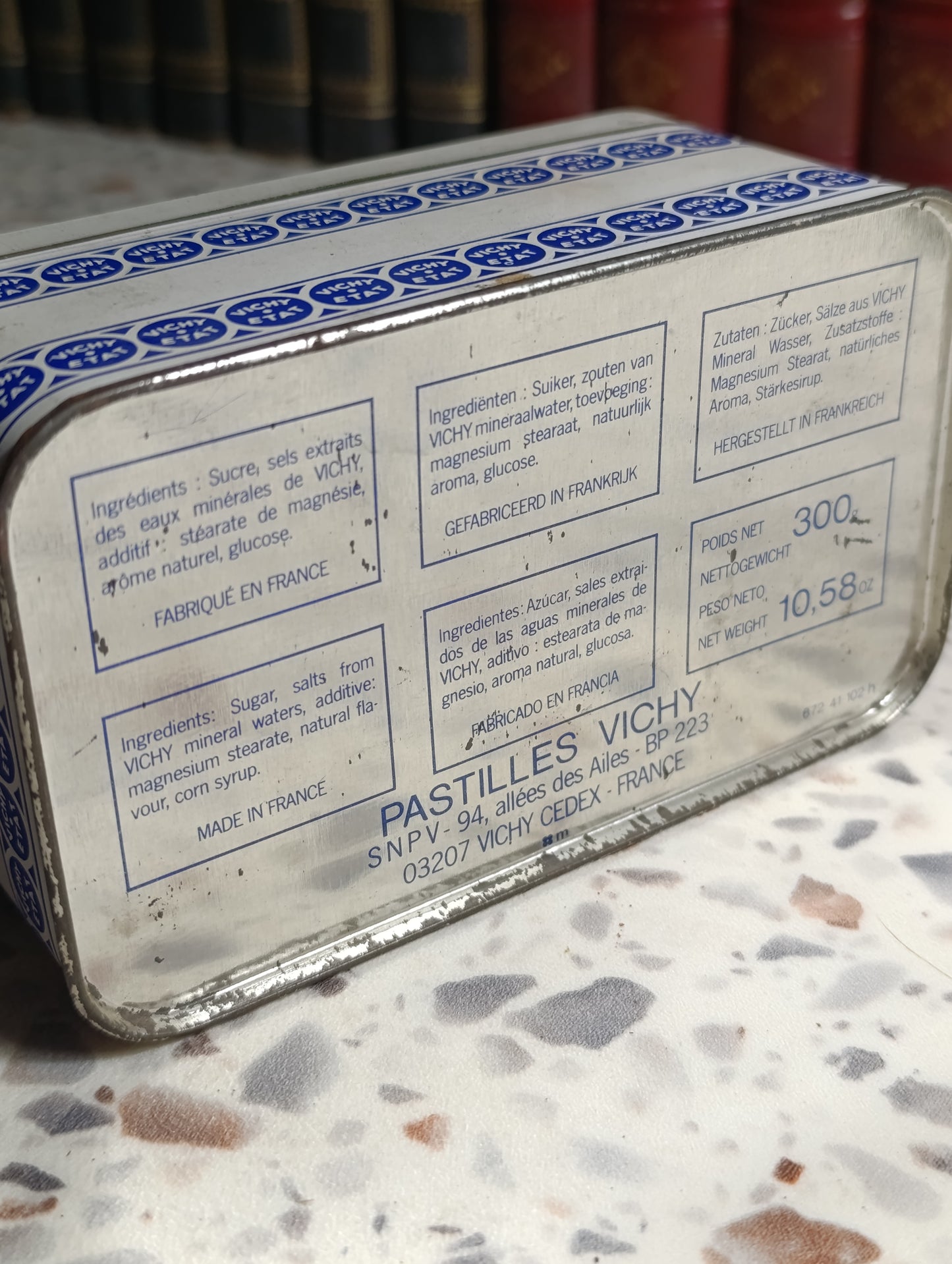 Boîte métallique Pastilles Vichy État – Vente en pharmacie – Boîte publicitaire vintage