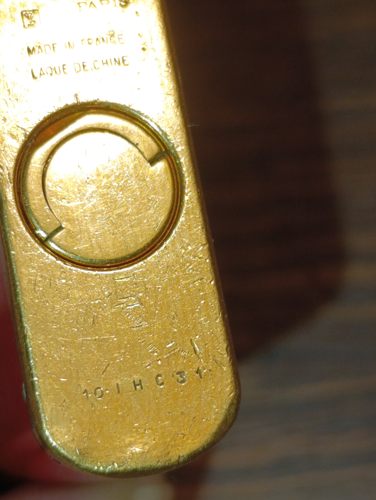 Briquet S.T. Dupont Paris Vintage – Laque de Chine Rouge – Doré – Made in France