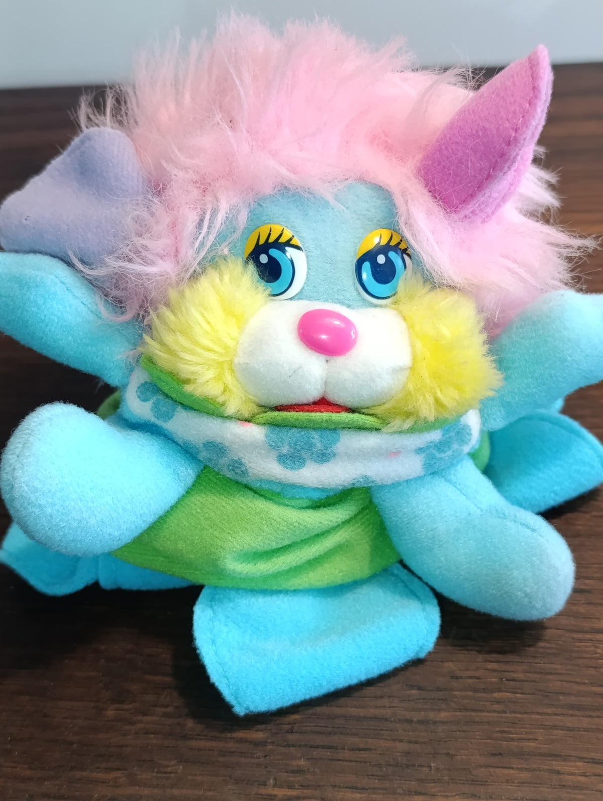 Peluche Popples fleur bleue et verte vintage à cheveux roses