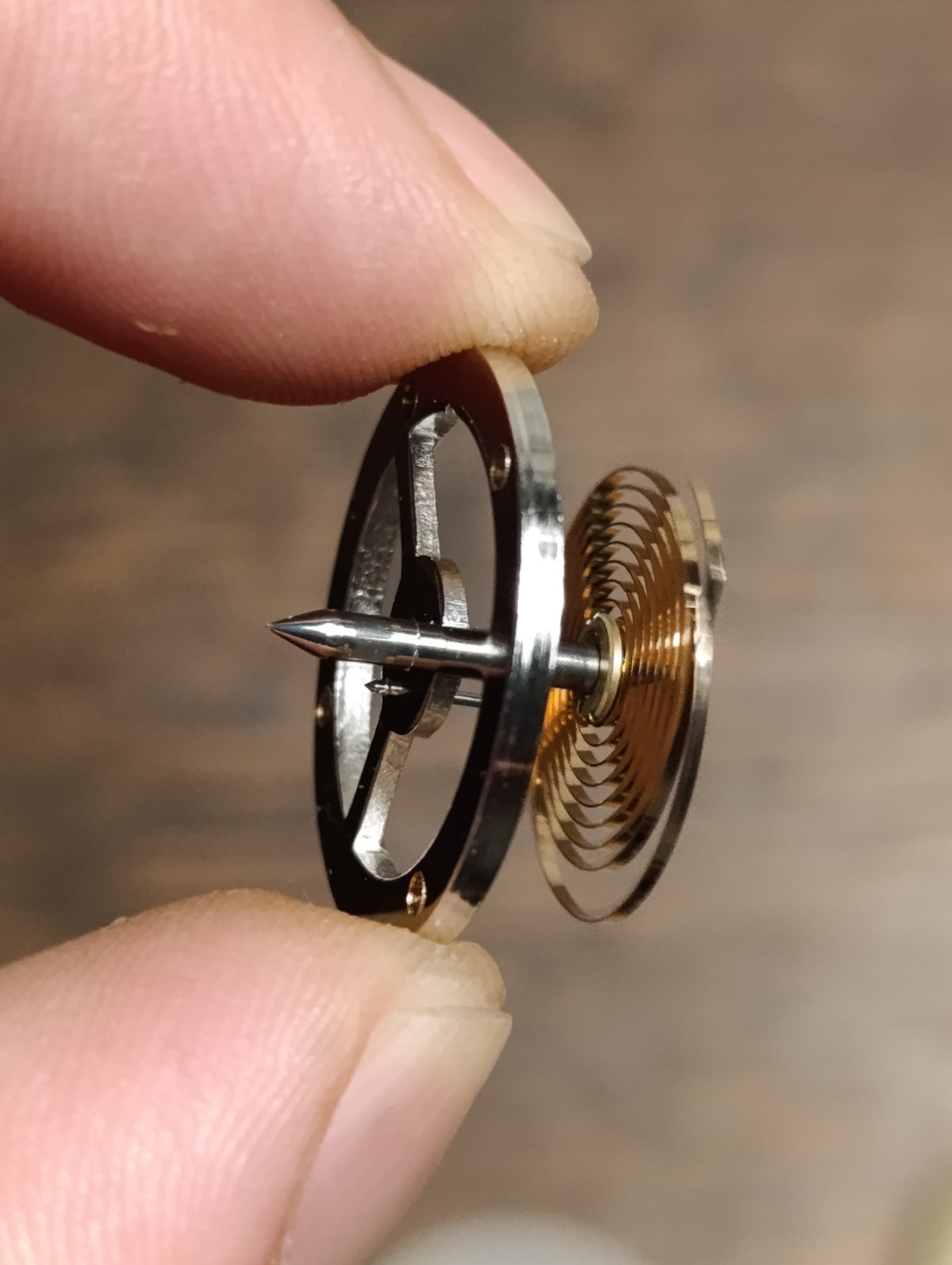 Balancier avec spiral et axe pour réveil – boîte marquée Jaz PA 072 Crescendo – vue 11