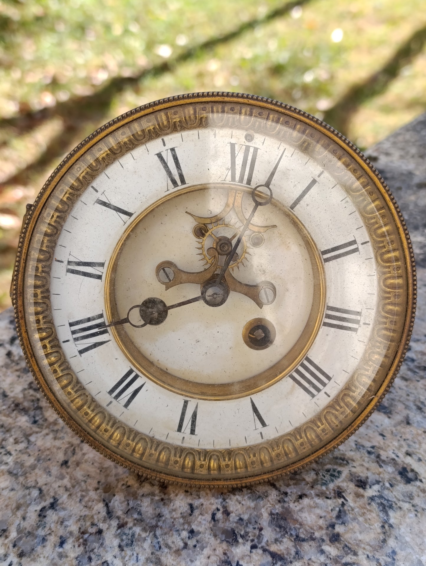 Mouvement d'horloge ancien avec cadran chiffres romains 15,5 cm – pour restauration ou pièces