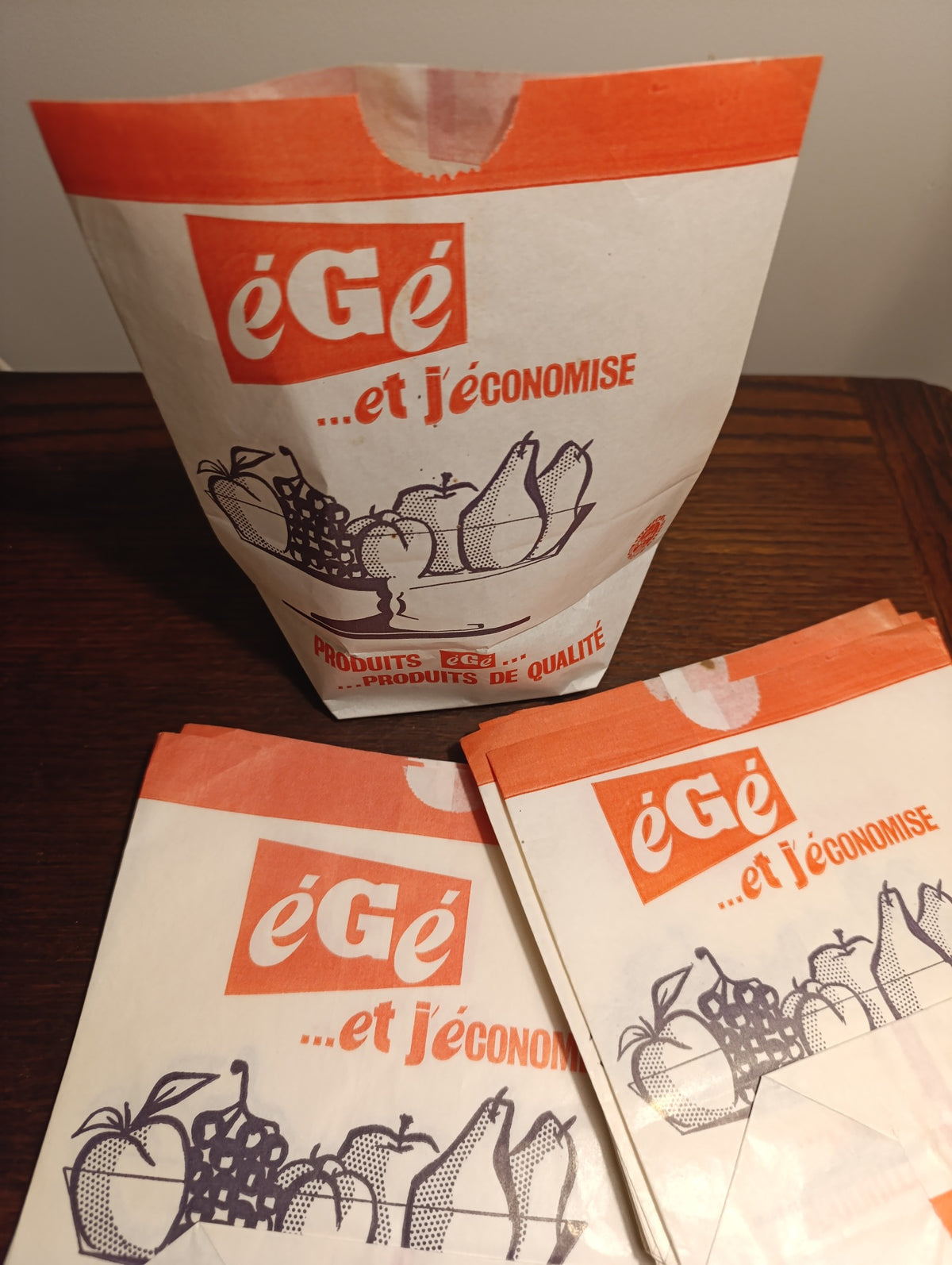 Lot de 26 anciens sachets d’épicerie éGé en papier – formats variés