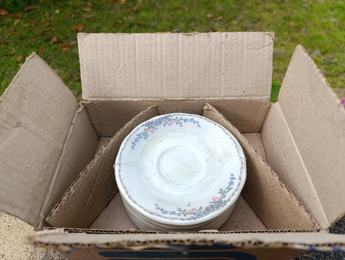 Service à café Limoges Bernardaud B&C – 6 tasses et 6 coupelles – état neuf en carton