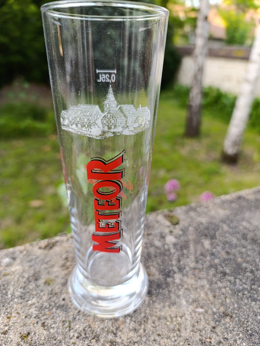 Douze fois plus de raisons de trinquer 🍺 – les verres Meteor qui ne se cassent pas la tête