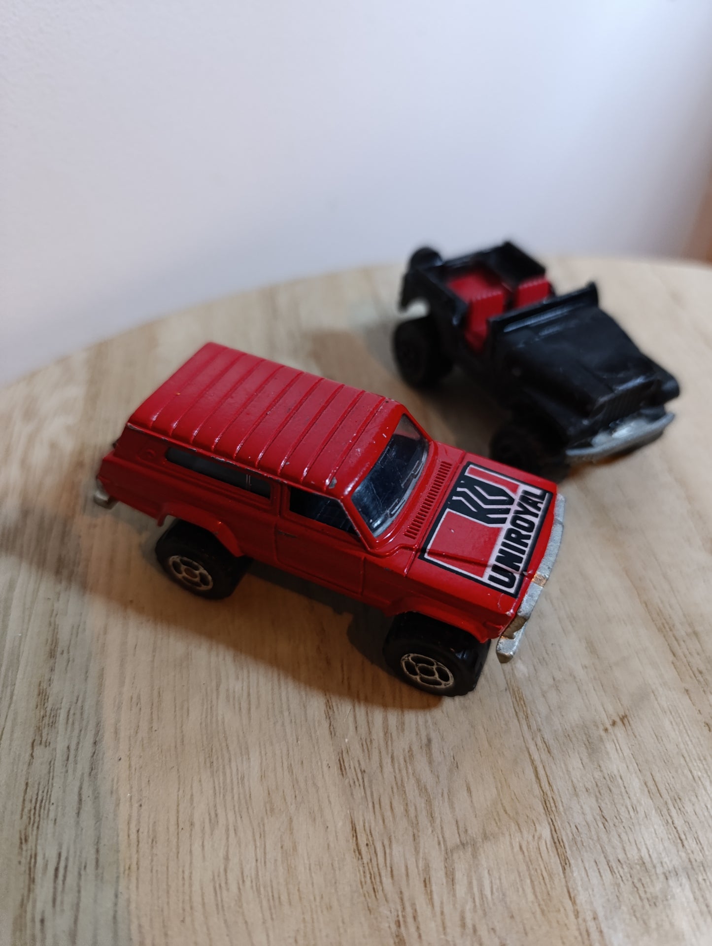Lot 2 voitures miniatures vintage Gozan Gorette – Jeep majorette; 4x4 Cherokee – Made in France
