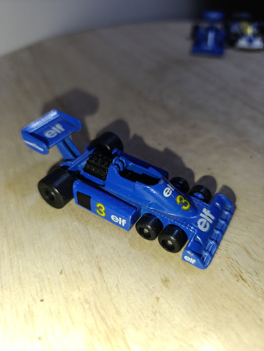 Majorette F1 “Elf Tyrrell” n°3 – Voiture de course mini 1:55 vintage