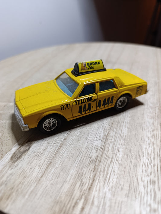 Majorette Chevrolet Impala “Taxi” – échelle 1/41 – vintage