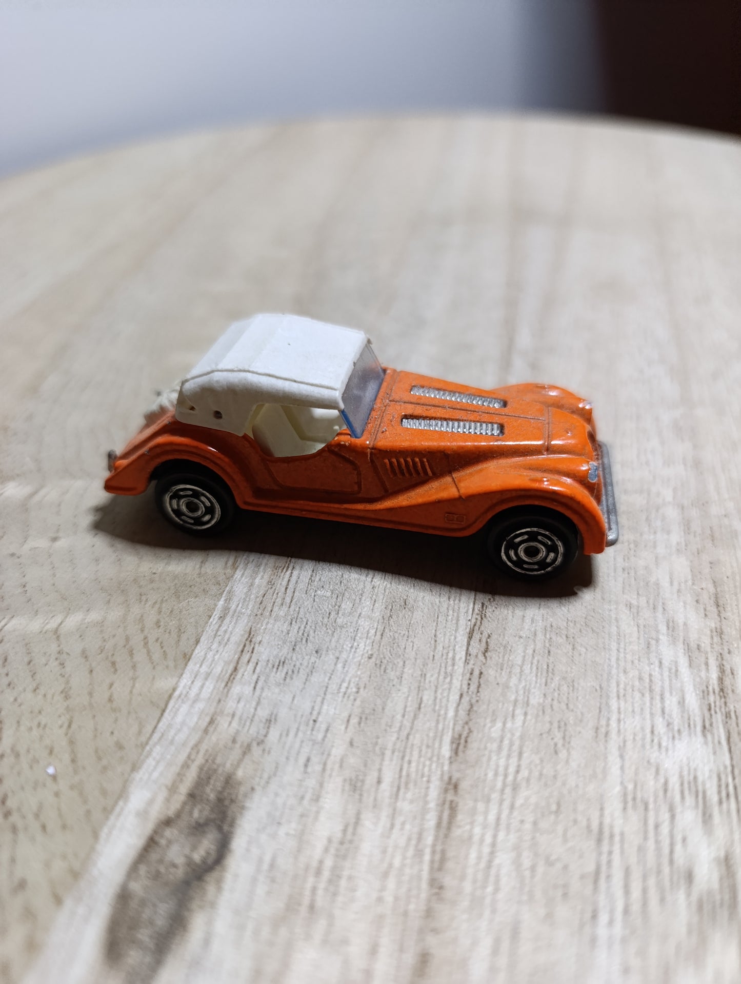 Majorette Morgan n°261 – roadster collectible 1/50 – orange