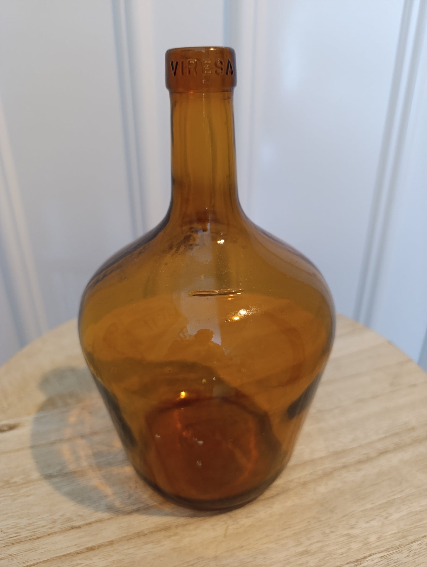 Bouteille vintage ambrée VIRESA 26 cm